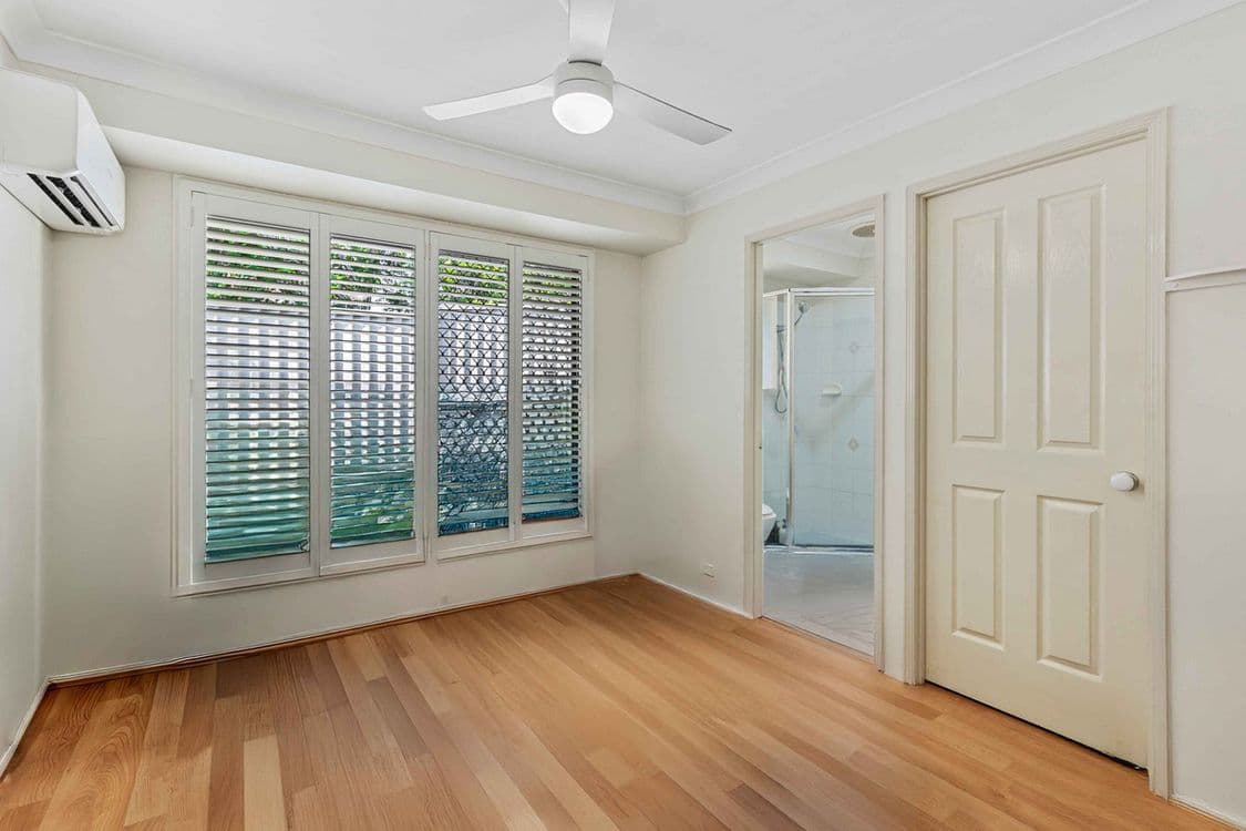 2/121 Minnie Street, Southport, QLD 4215, Southport - Thumbnail 6