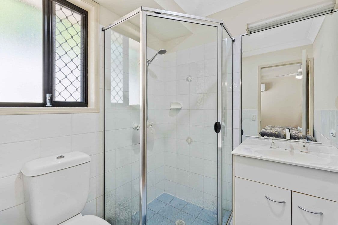 2/121 Minnie Street, Southport, QLD 4215, Southport - Thumbnail 7