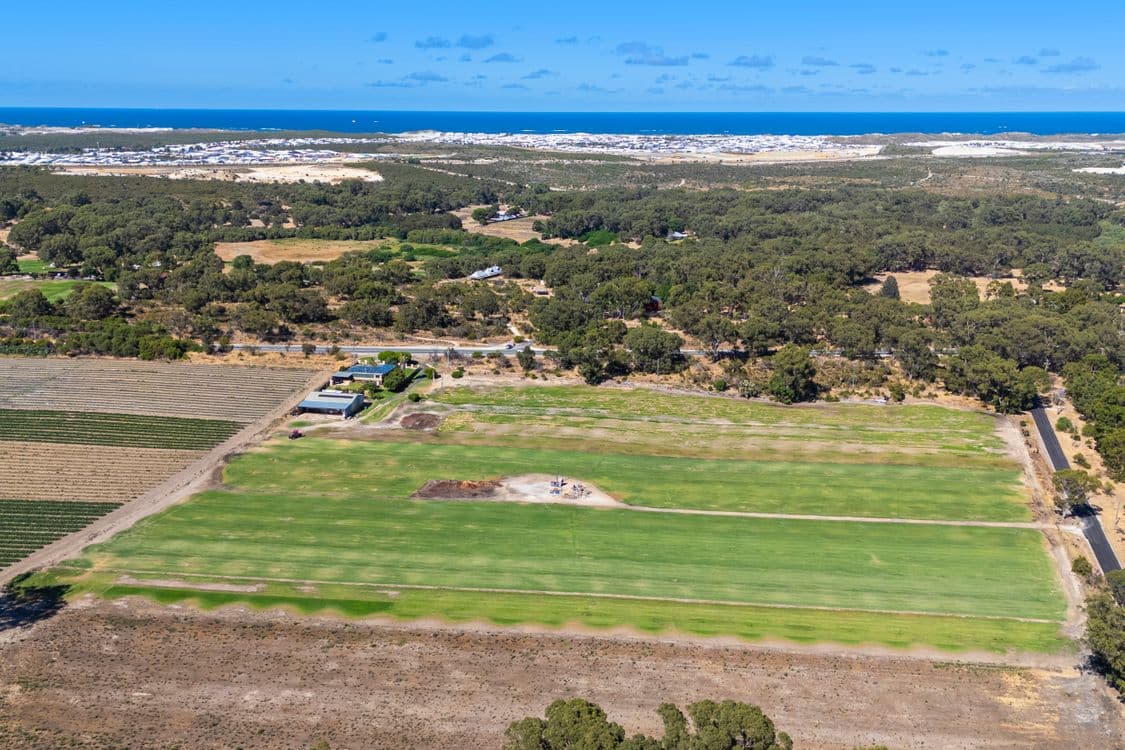 3156 Wanneroo Road, CARABOODA, WA 6033, Carabooda - Thumbnail 2