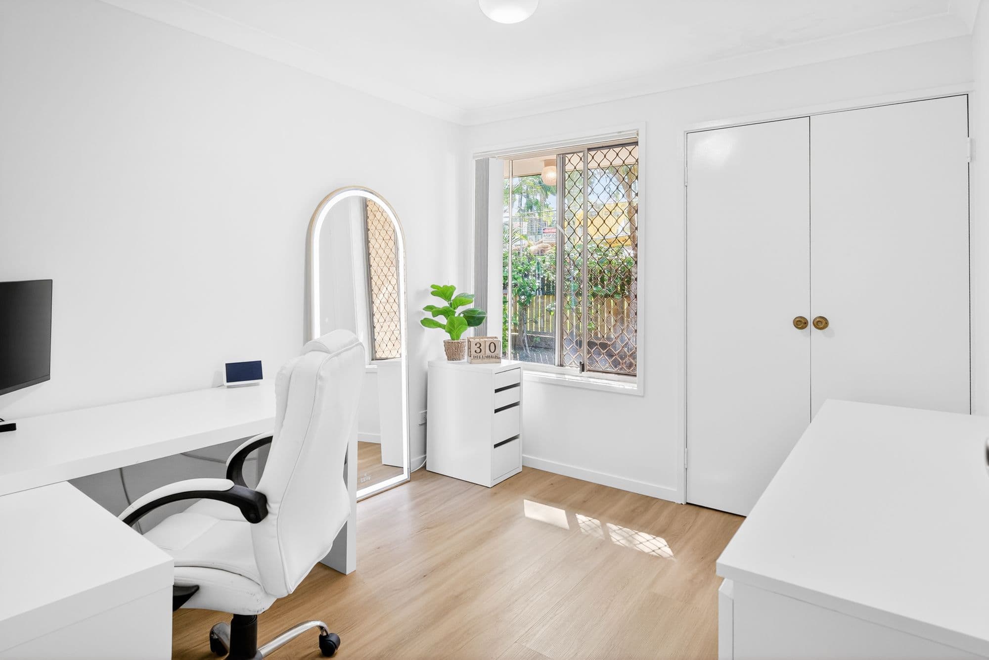 8 West King Street , Southport QLD 4215, Southport - Thumbnail 3
