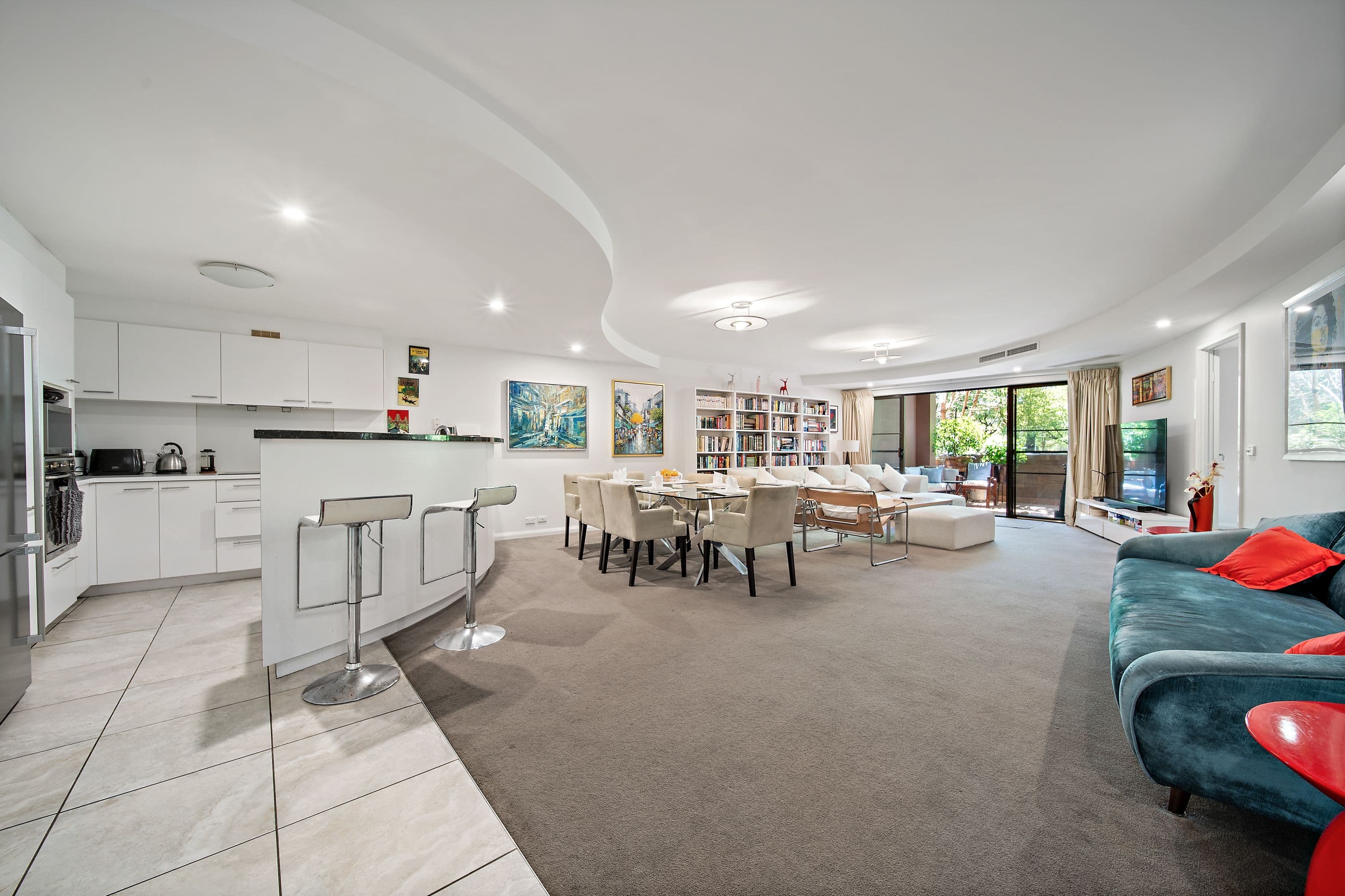 2 Eldridge Crescent , Garran ACT 2605, Garran - Thumbnail 4