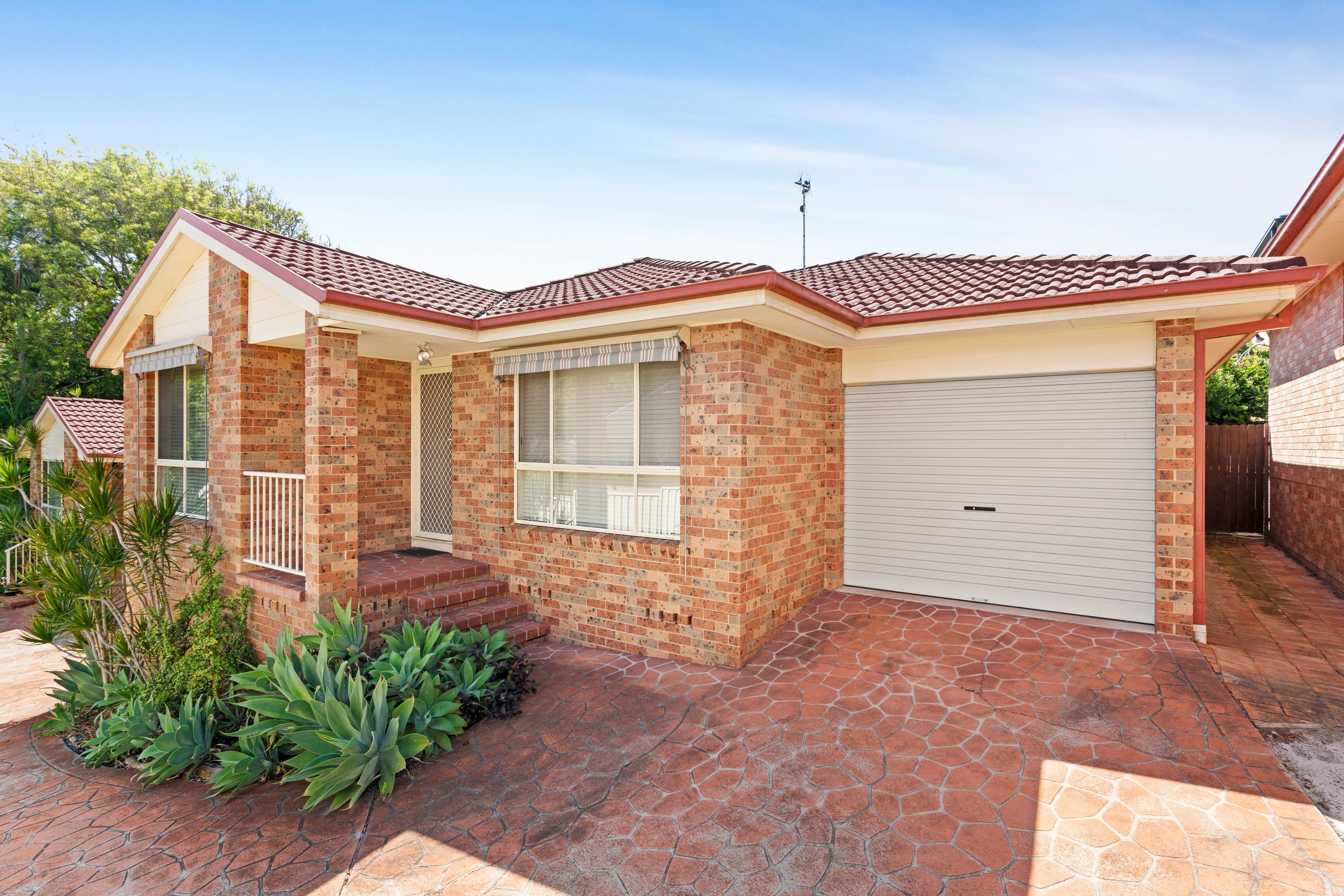 28 Anzac Road, Long Jetty - Image 1