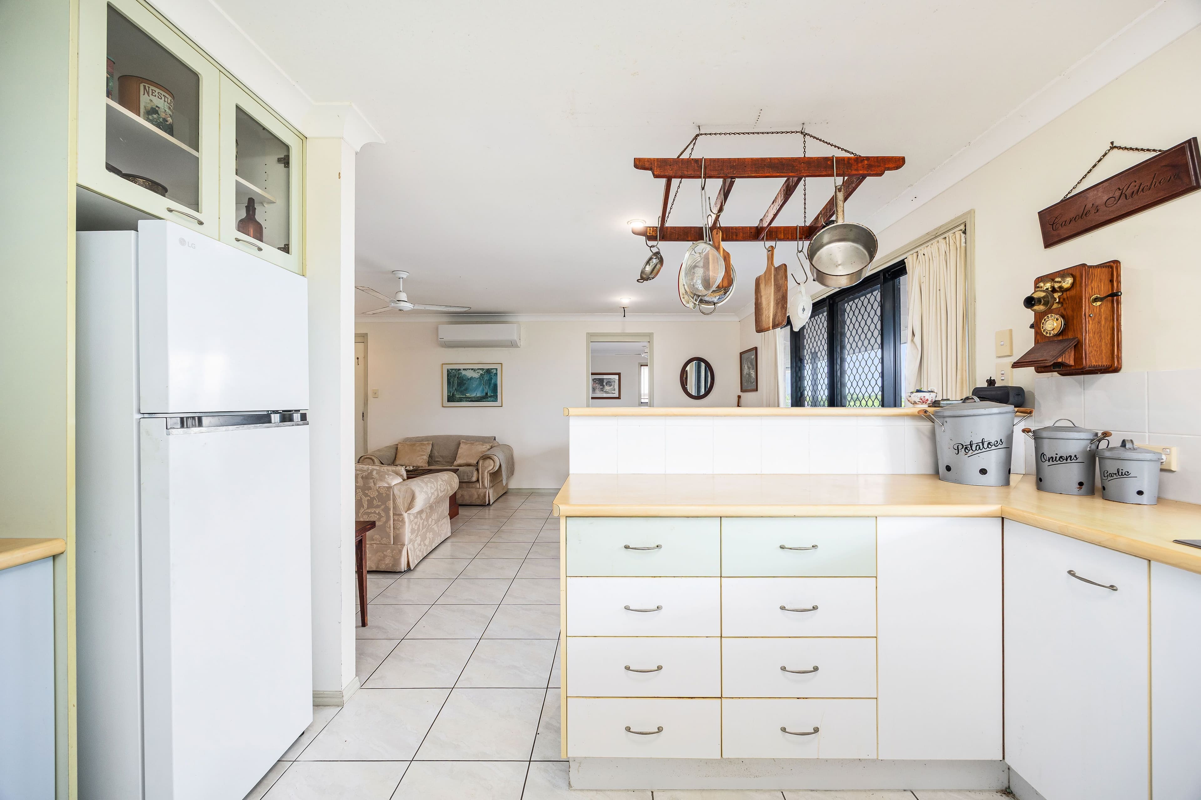 14 Marineview Avenue , Scarness QLD 4655, Scarness - Thumbnail 5