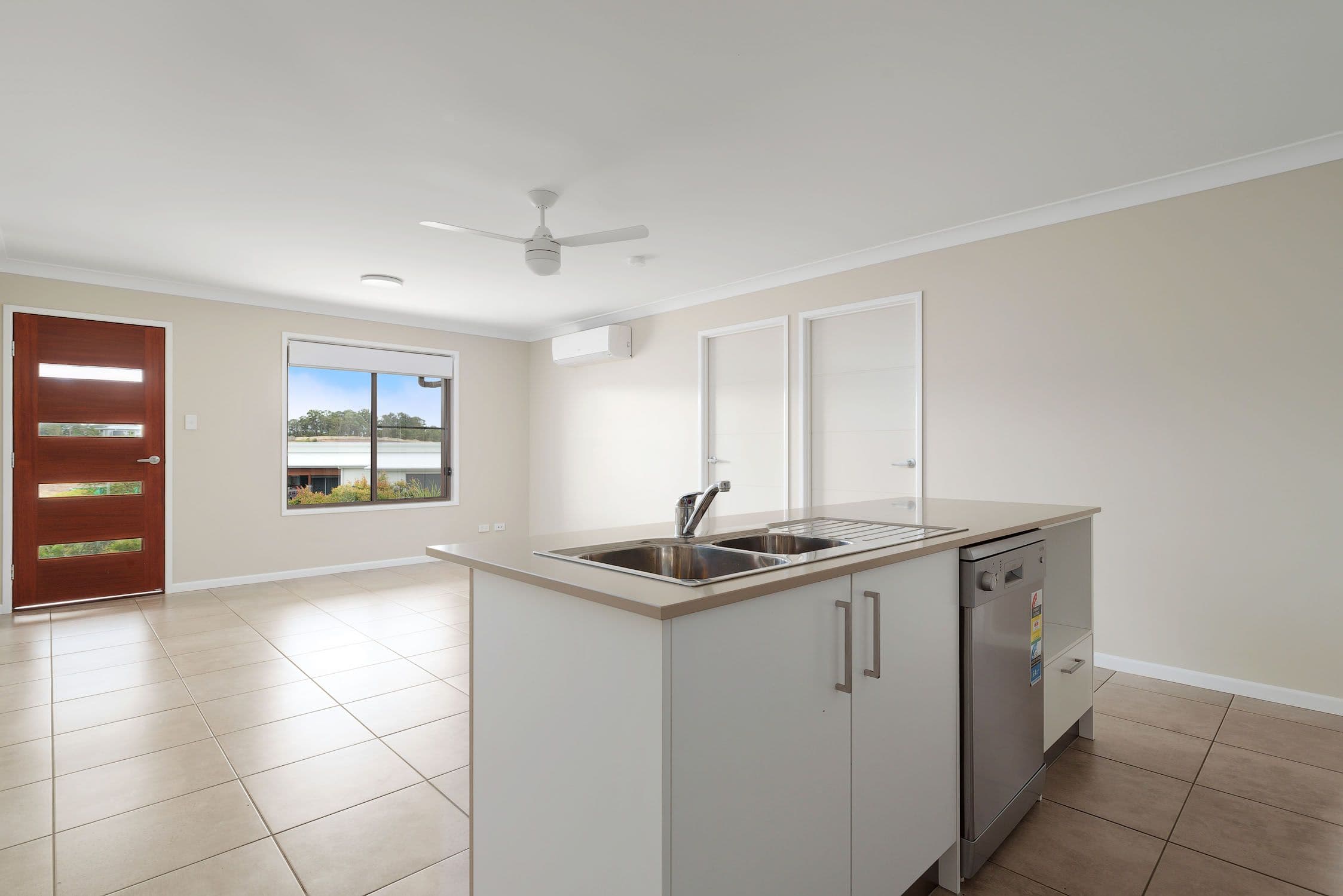 1 Brickfields Crescent , Southside QLD 4570, Southside - Thumbnail 4