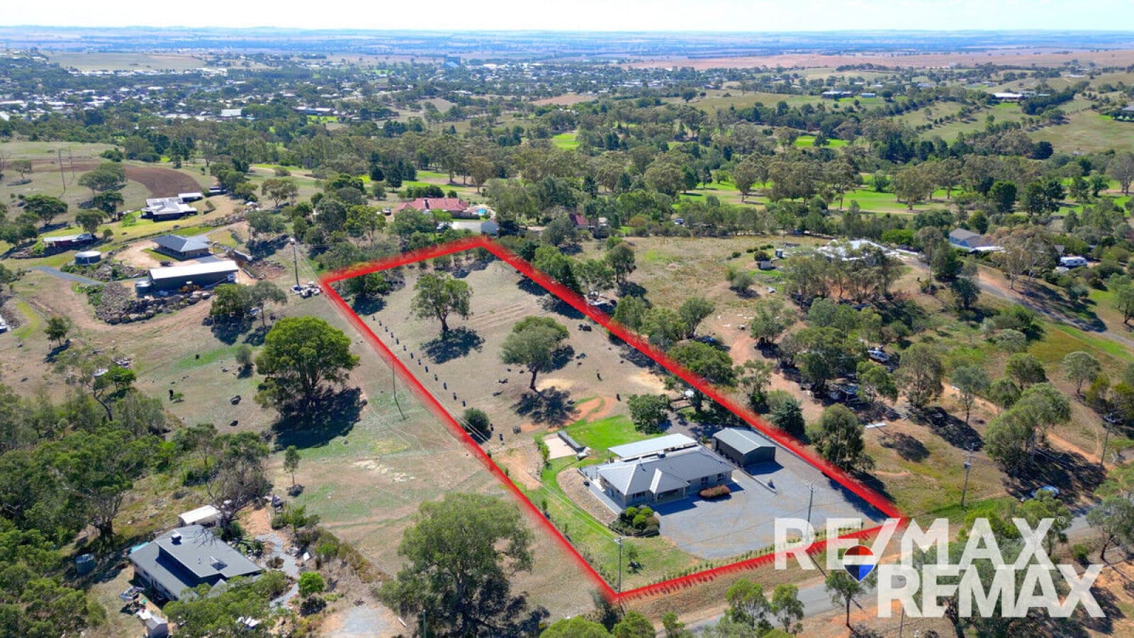 31 Tathra Drive Junee NSW 2663, Junee - Thumbnail 2