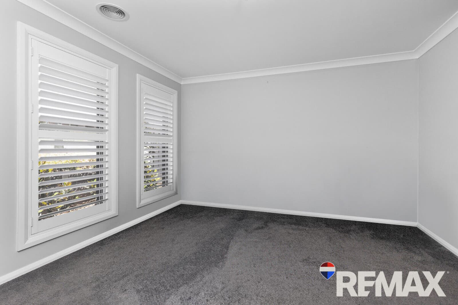 6 Hilton Place Junee NSW 2663, Junee - Image 1