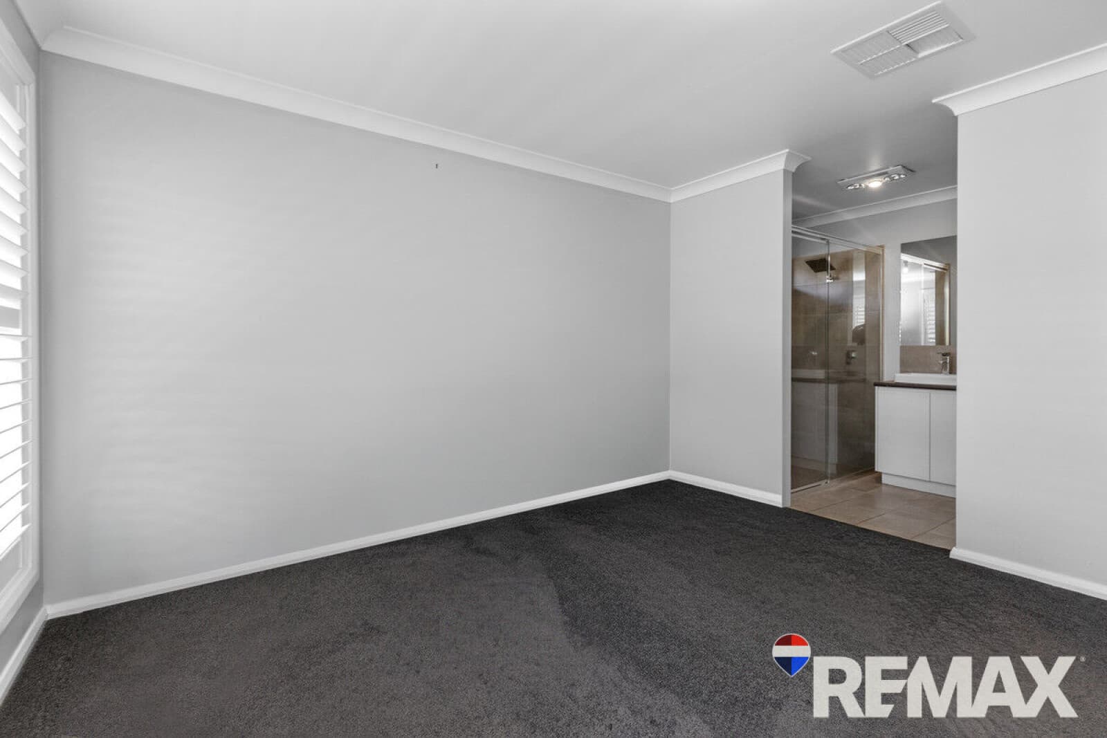 6 Hilton Place Junee NSW 2663, Junee - Thumbnail 3
