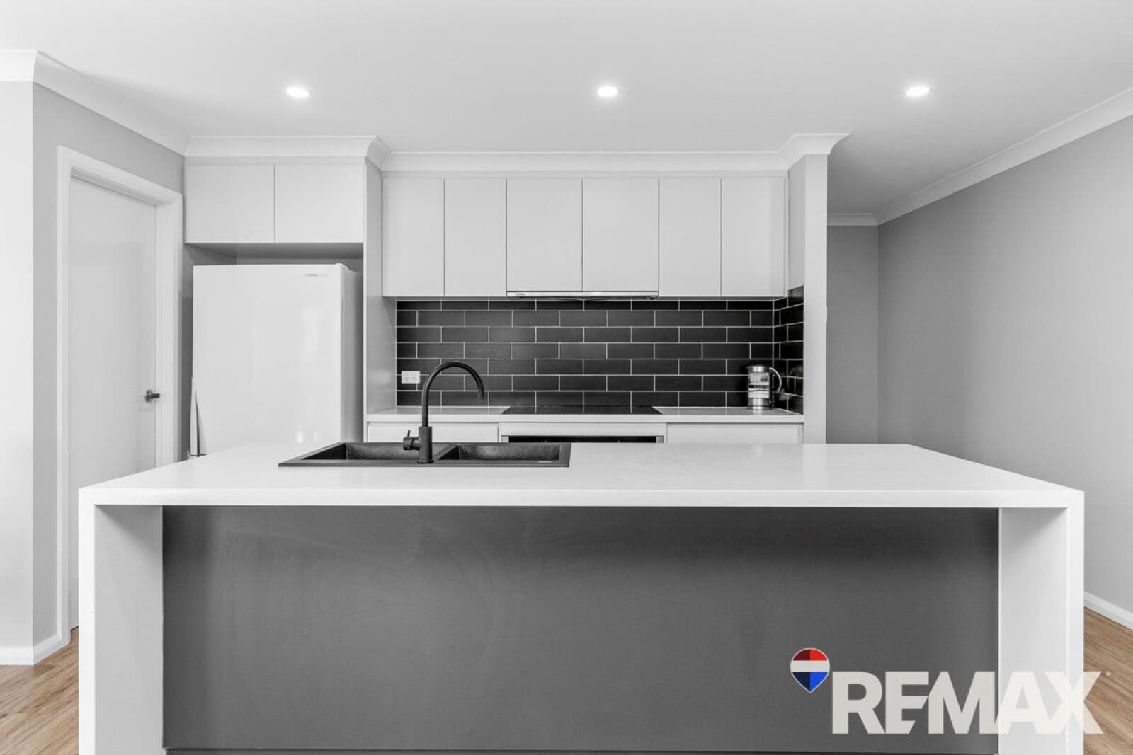 6 Hilton Place Junee NSW 2663, Junee - Thumbnail 6