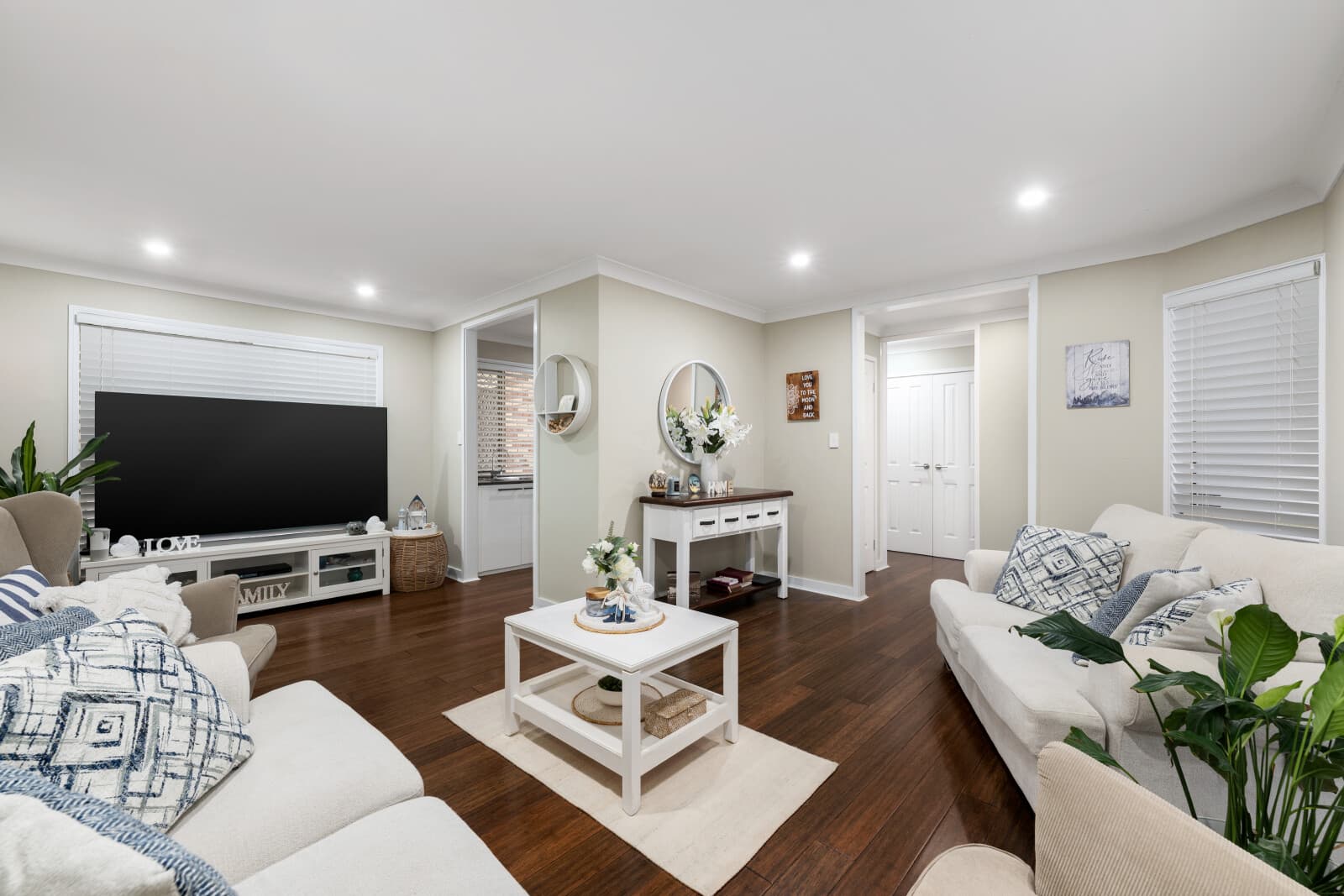 68 Solandra Circuit Regents Park QLD 4118, Regents Park - Thumbnail 2
