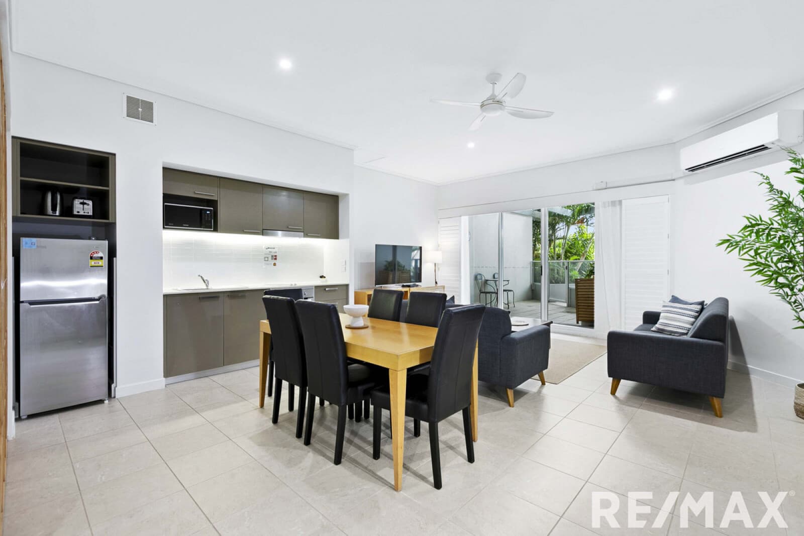 16/569 Esplanade Urangan QLD 4655, Urangan - Thumbnail 4