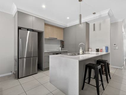 461 Beckett Road, Bridgeman Downs - Thumbnail 3