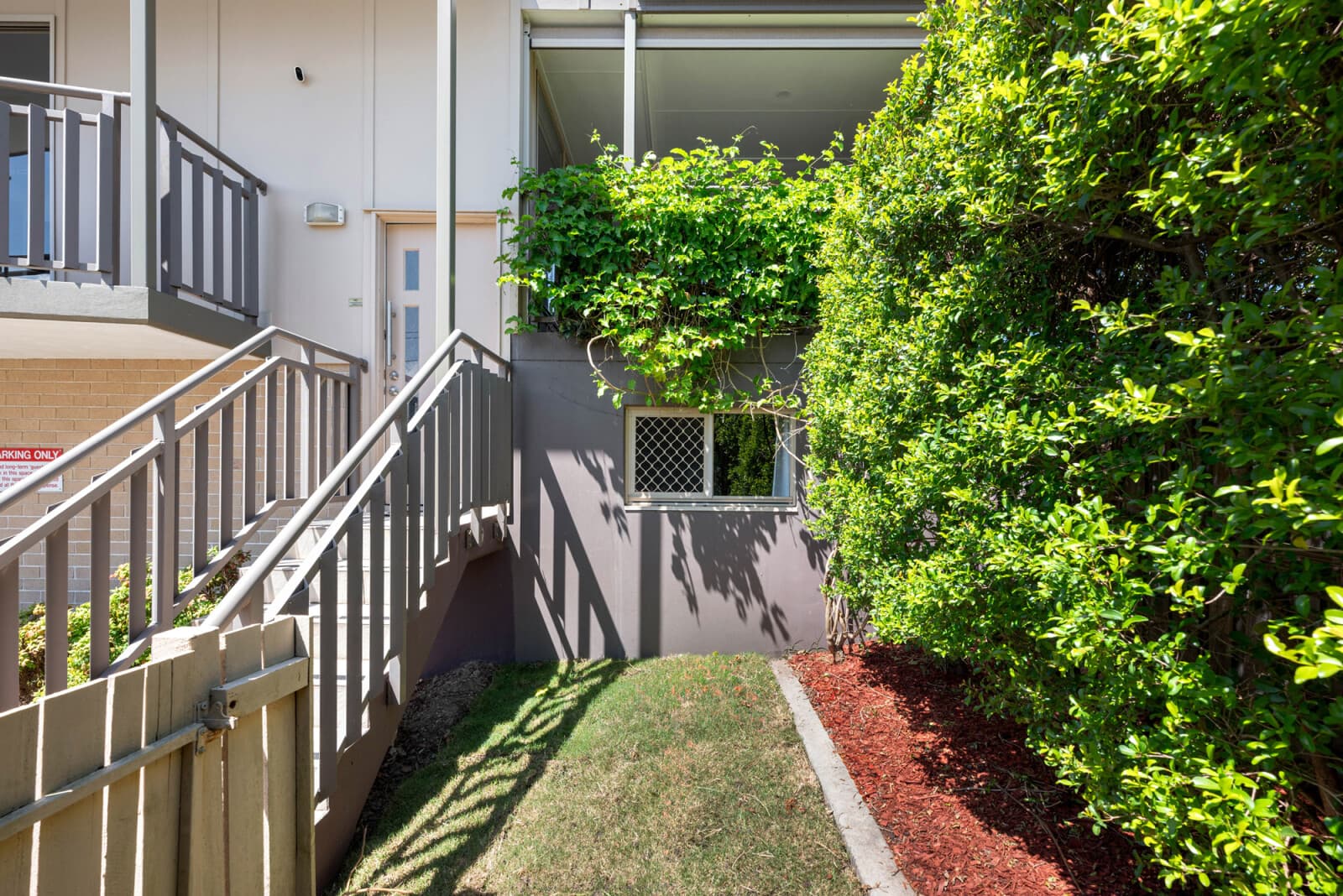 1/40 Agnes Street Morningside QLD 4170, Morningside - Thumbnail 2