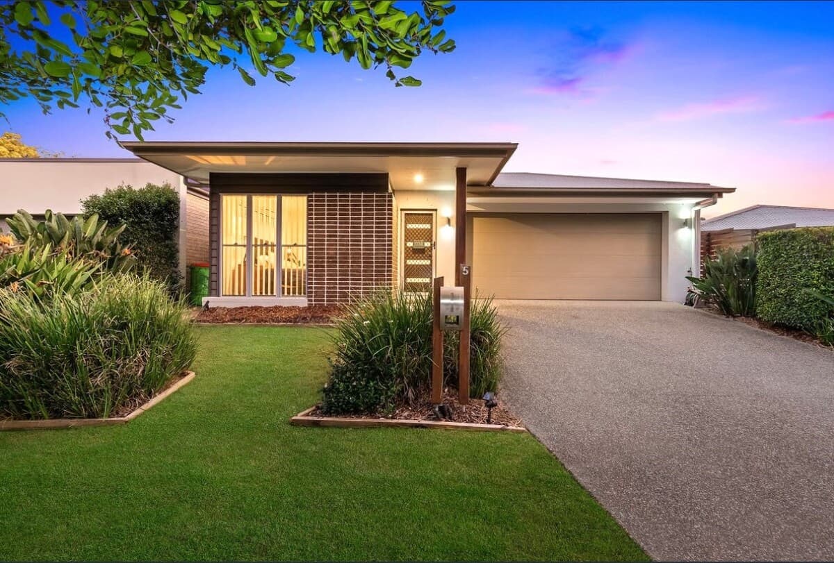 5 King Orchid Circuit, Coomera - Image 1