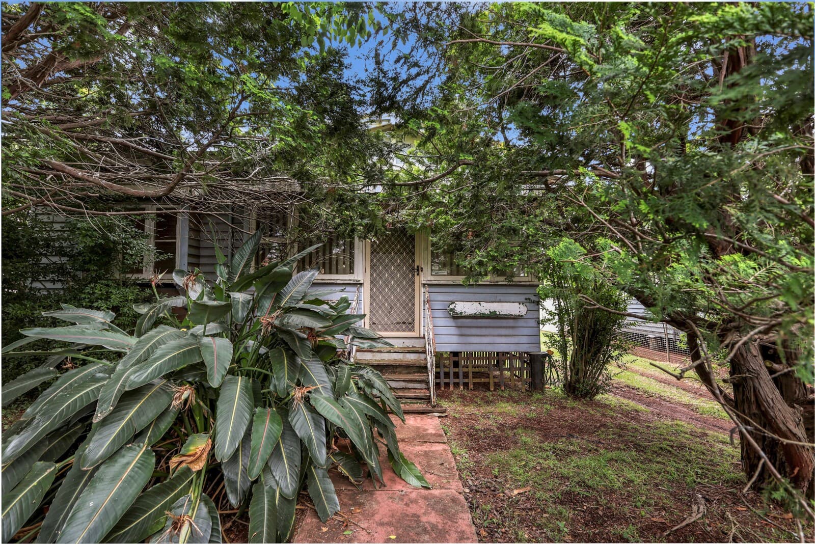 27 Henderson Street Newtown QLD 4350, Newtown - Thumbnail 2