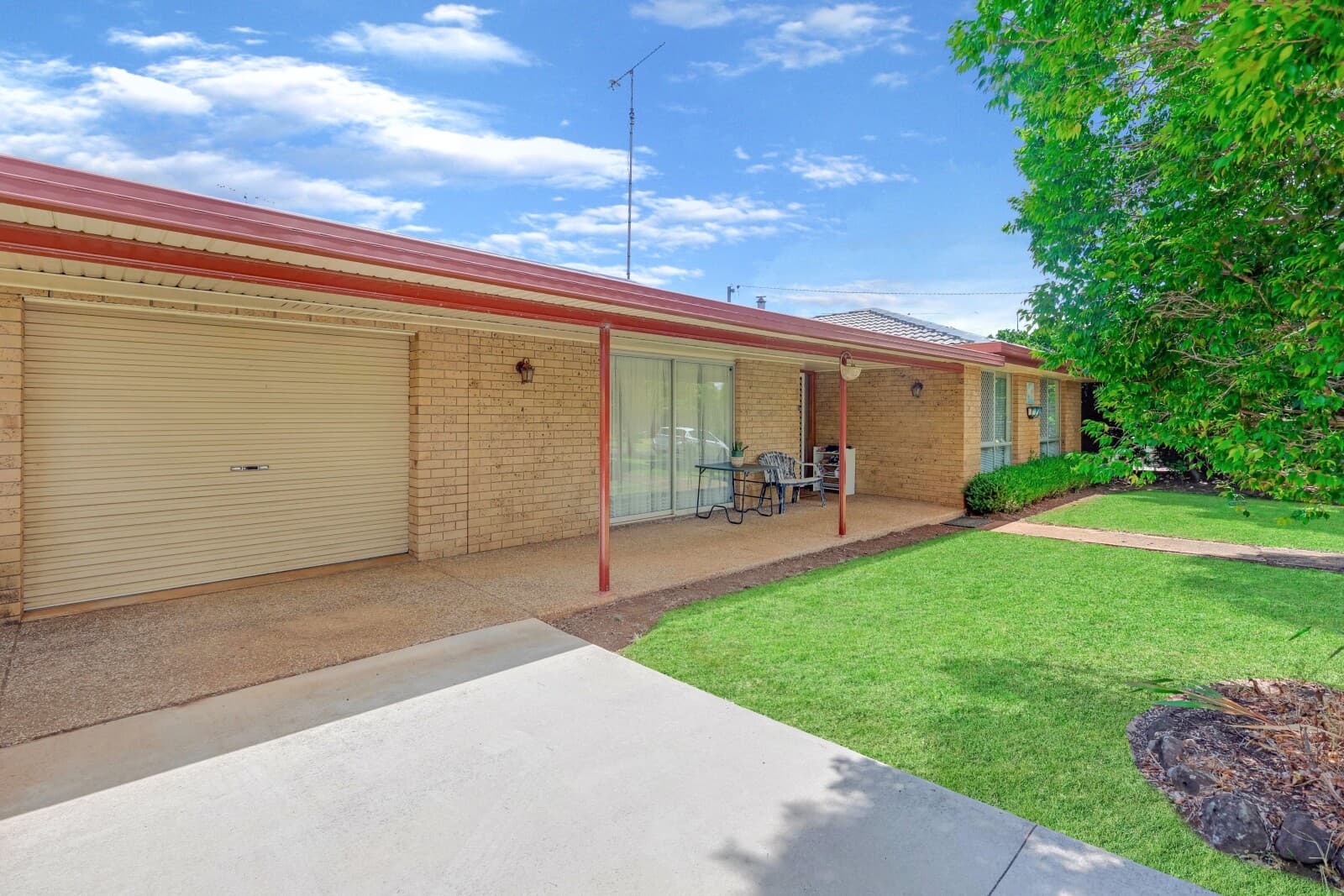10 Sapphire Court Kearneys Spring QLD 4350, Kearneys Spring - Thumbnail 3