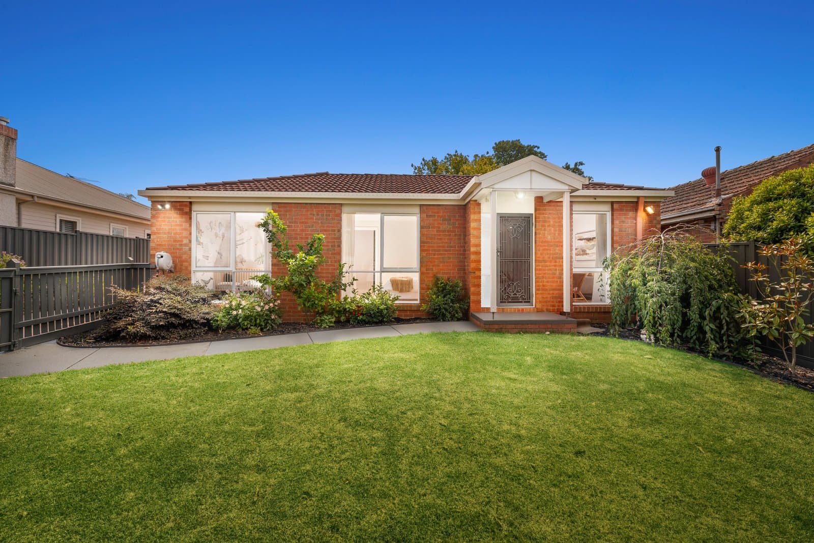 1/3 Tamar Grove, Oakleigh, Oakleigh - Thumbnail 3