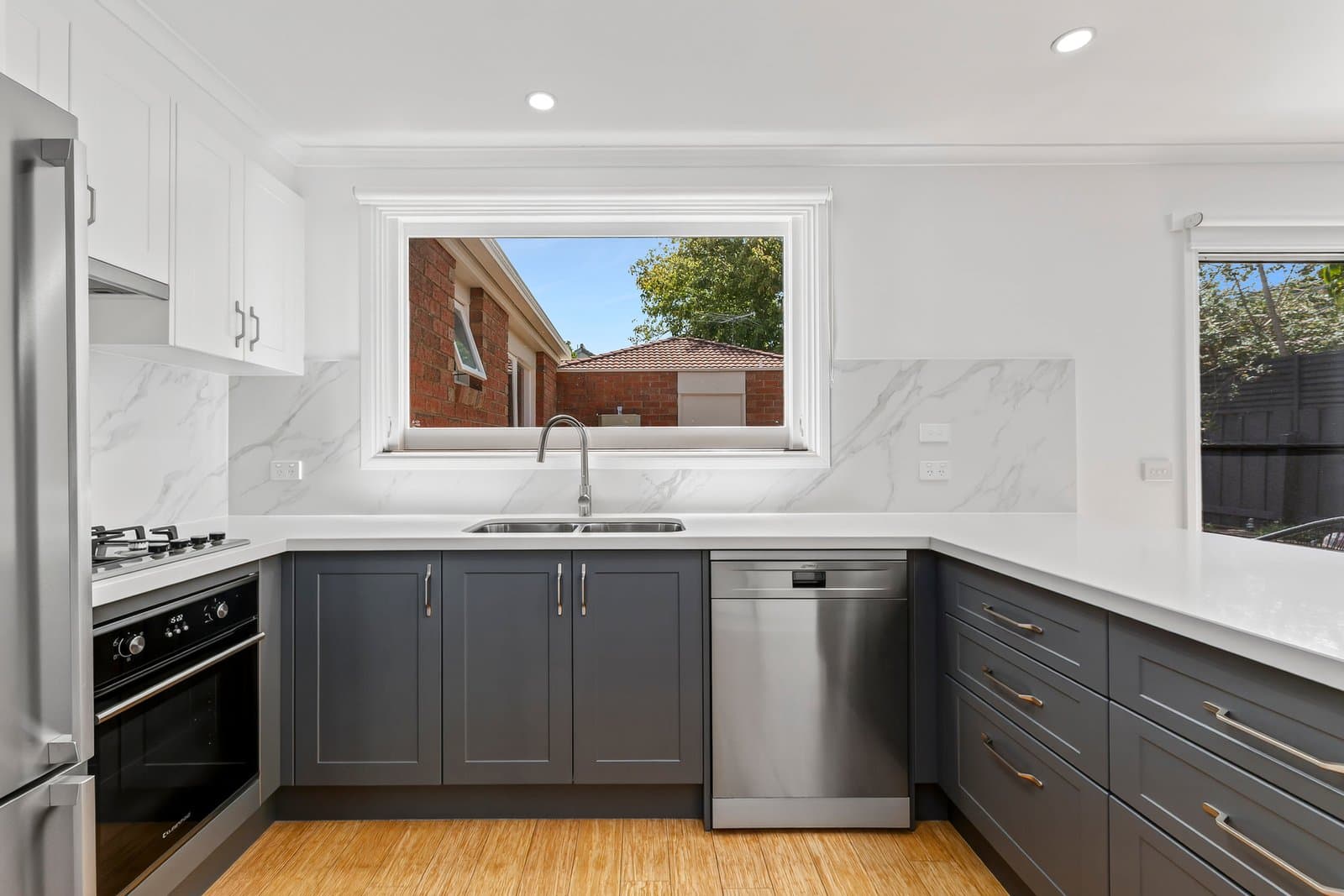 1/3 Tamar Grove, Oakleigh, Oakleigh - Thumbnail 7