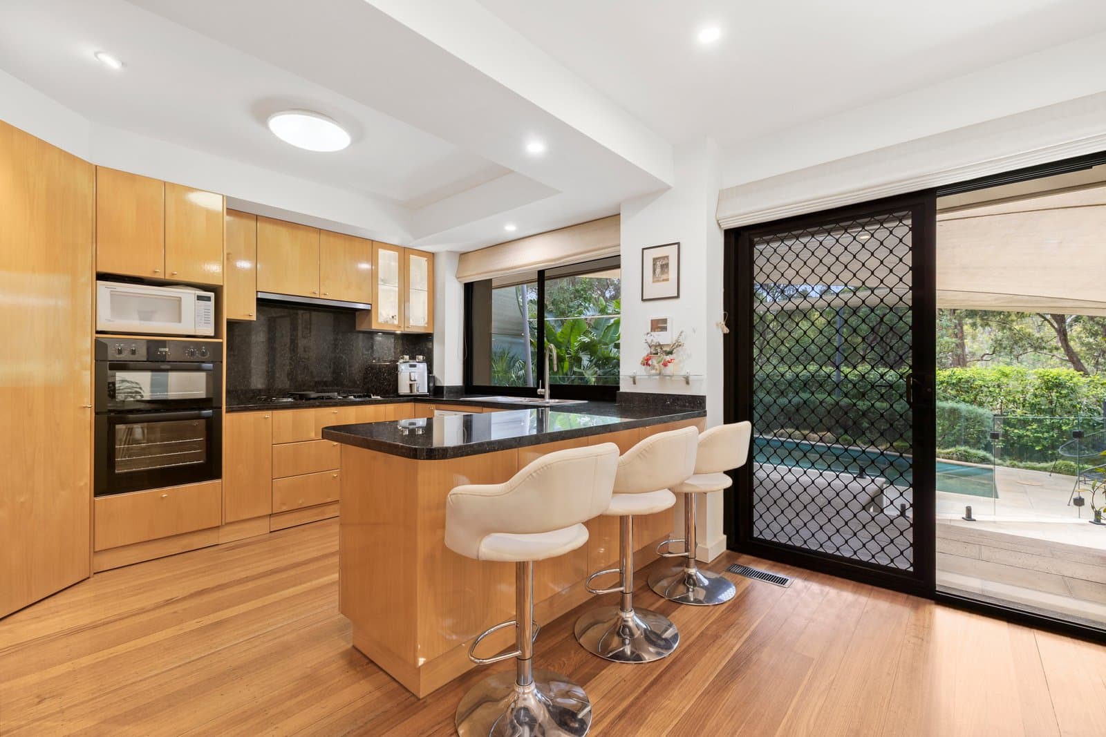 38 Bruce Street, Mount Waverley, Mount Waverley - Thumbnail 8