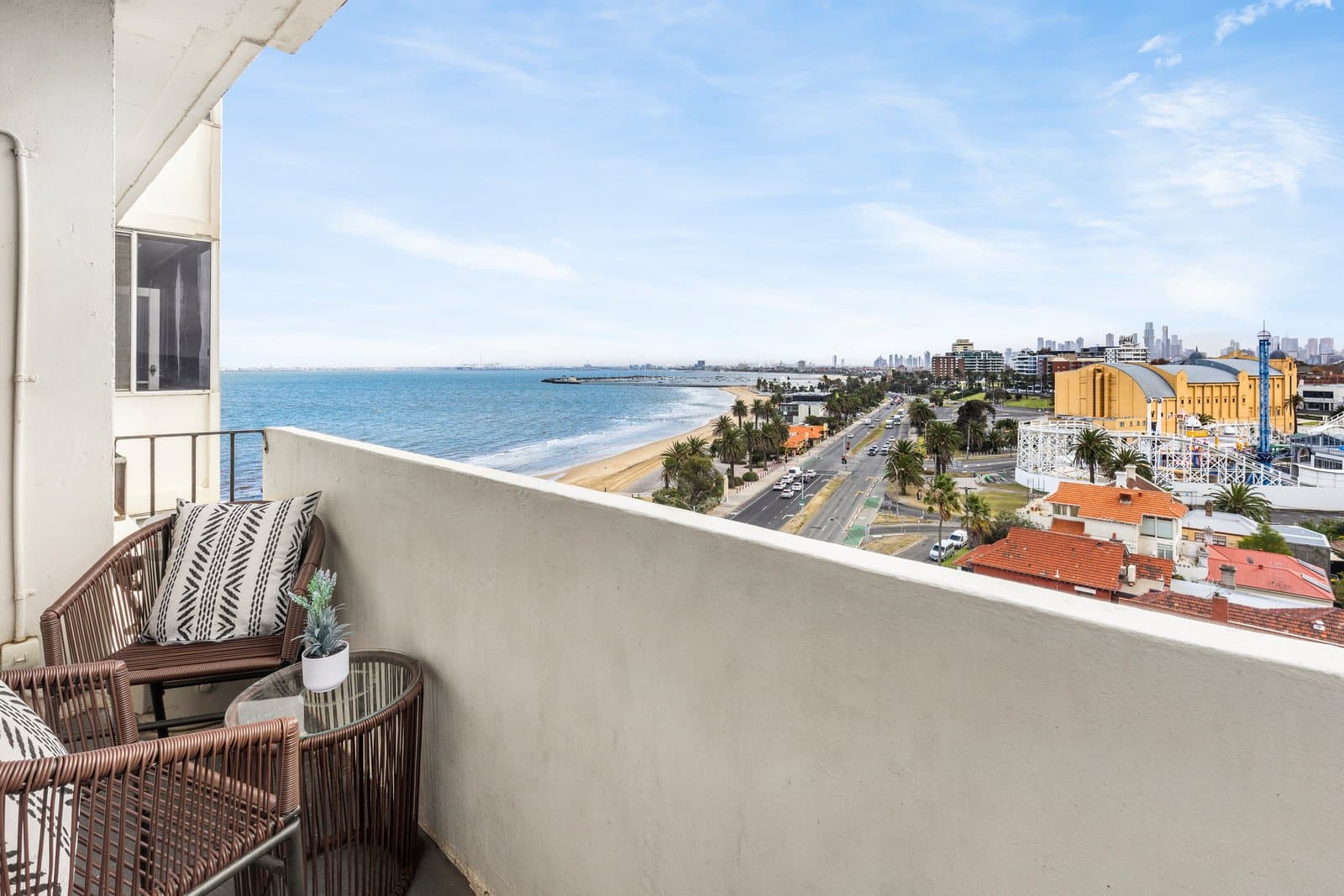 9D/12 Marine Parade, St Kilda, St Kilda - Thumbnail 2