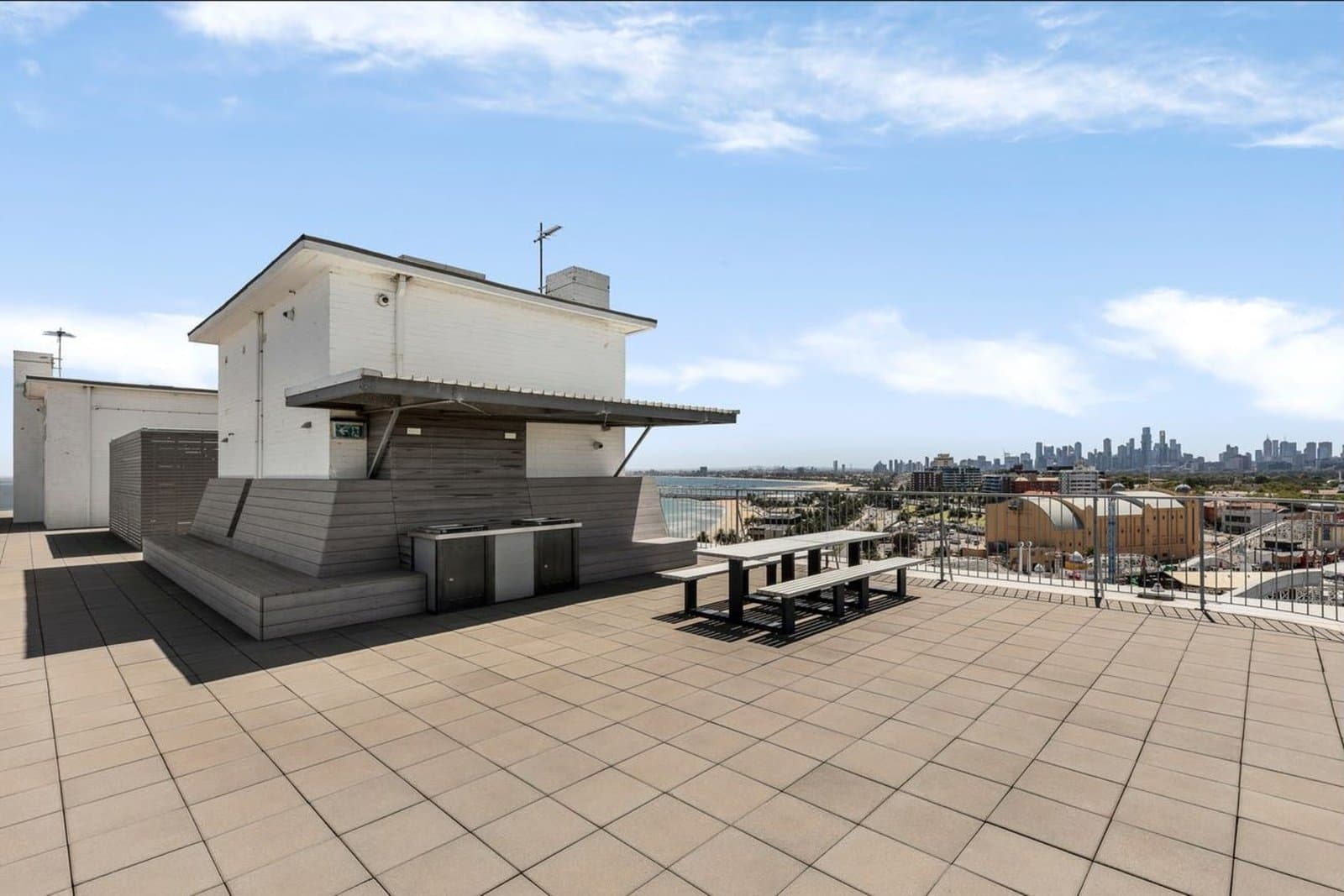 9D/12 Marine Parade, St Kilda, St Kilda - Thumbnail 7