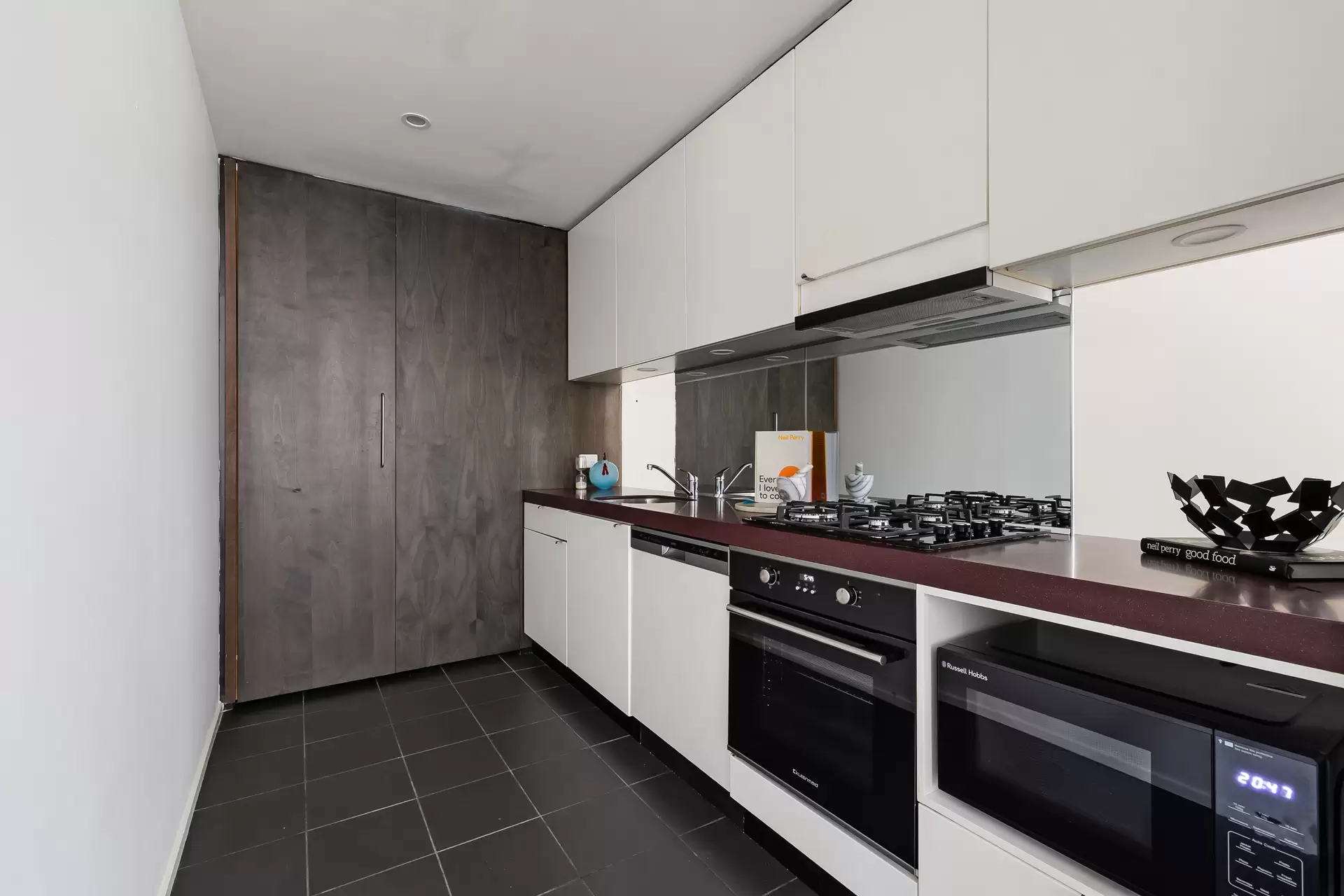 5310/8 Alexandra Drive, Camperdown - Thumbnail 7