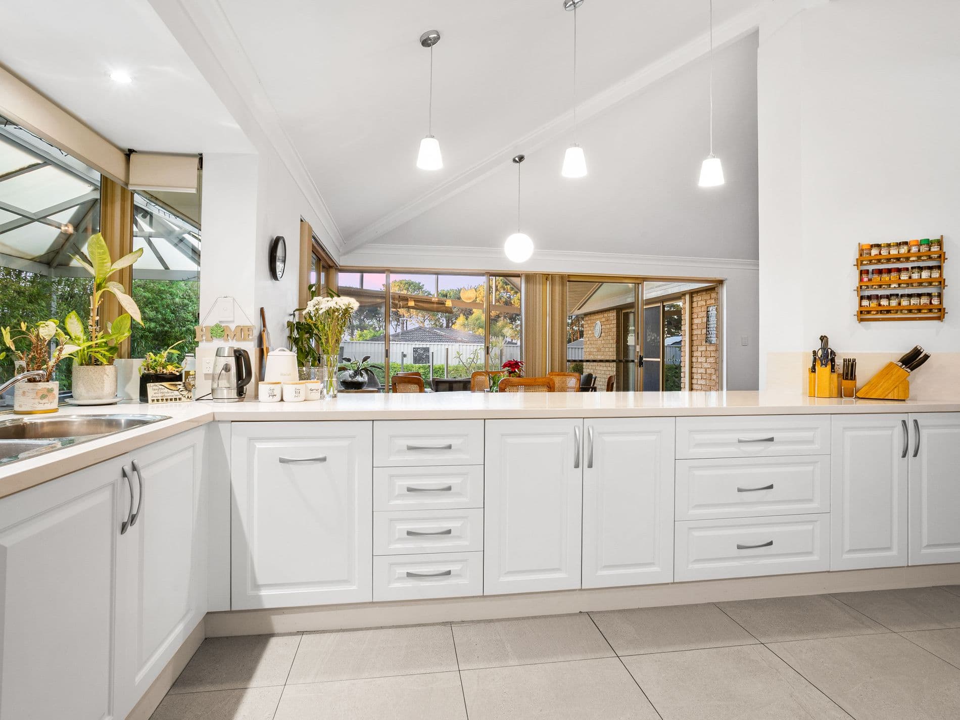 5 Mauldon Mews, Winthrop - Thumbnail 4