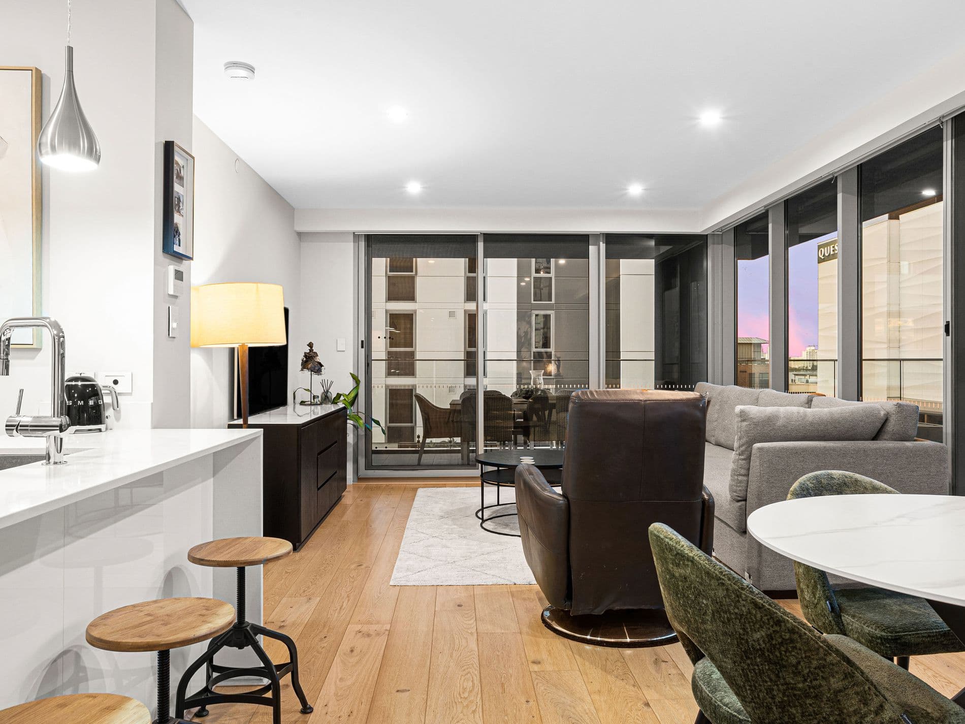 402 / 1 Harper Terrace, South Perth, South Perth - Thumbnail 4