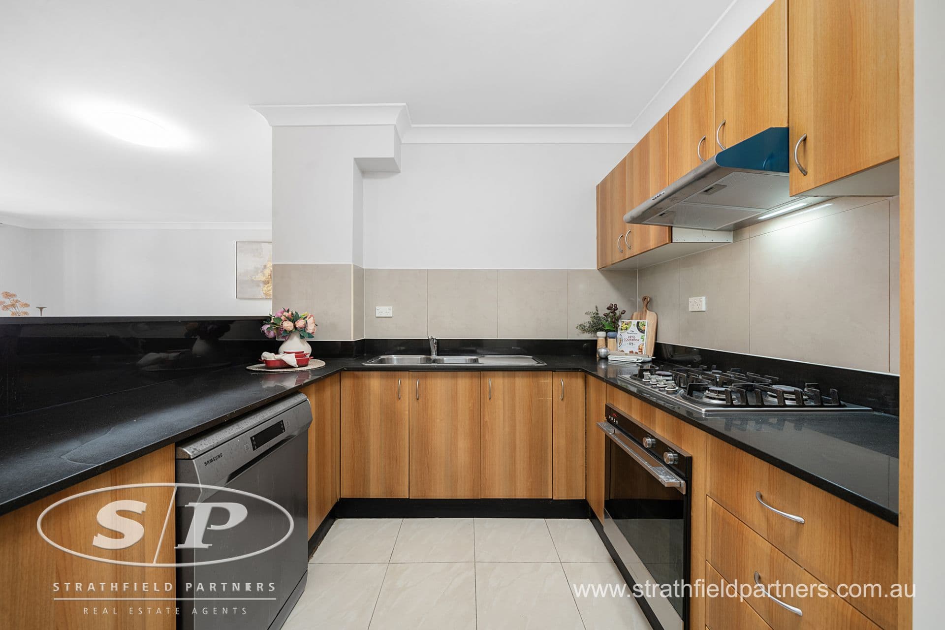 14/1-4 The Crescent Strathfield NSW, Strathfield - Thumbnail 5