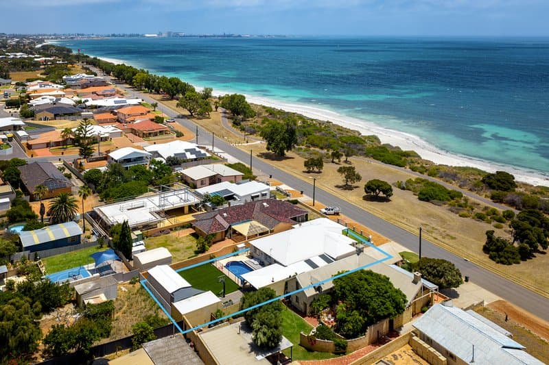 126 Kempton Street, BLUFF POINT WA 6530, Bluff Point - Image 1