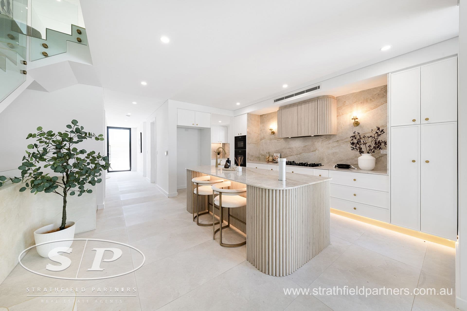 14 Isaac Street, Peakhurst Heights, Peakhurst Heights - Thumbnail 4