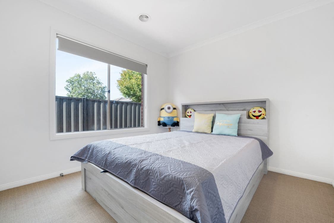 17 Lambourne Avenue, TRUGANINA, VIC 3029, Truganina - Thumbnail 3