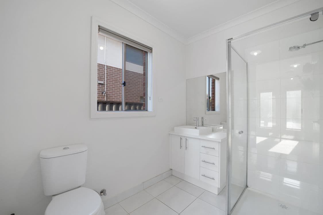 17 Lambourne Avenue, TRUGANINA, VIC 3029, Truganina - Thumbnail 4