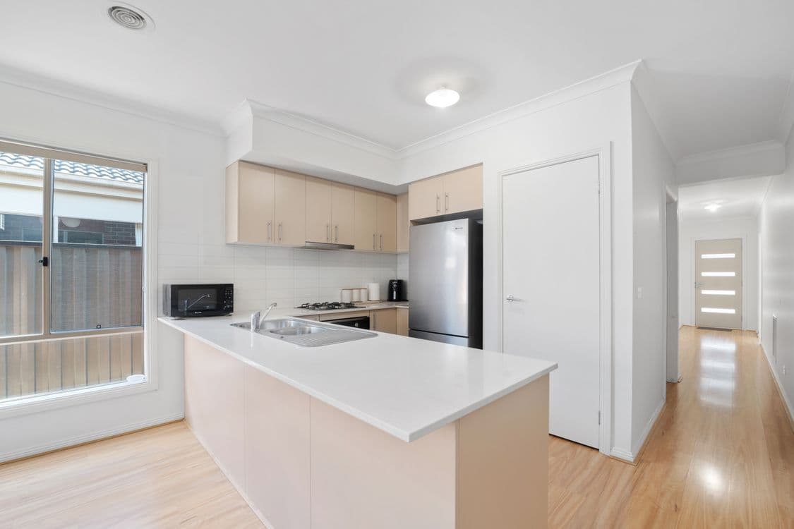 17 Lambourne Avenue, TRUGANINA, VIC 3029, Truganina - Thumbnail 7