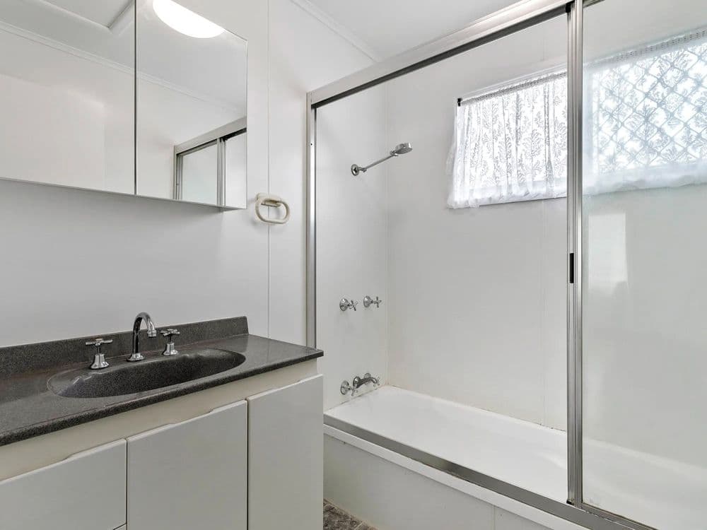 96 Boxgrove Avenue, WYNNUM, QLD 4178, Wynnum - Thumbnail 5