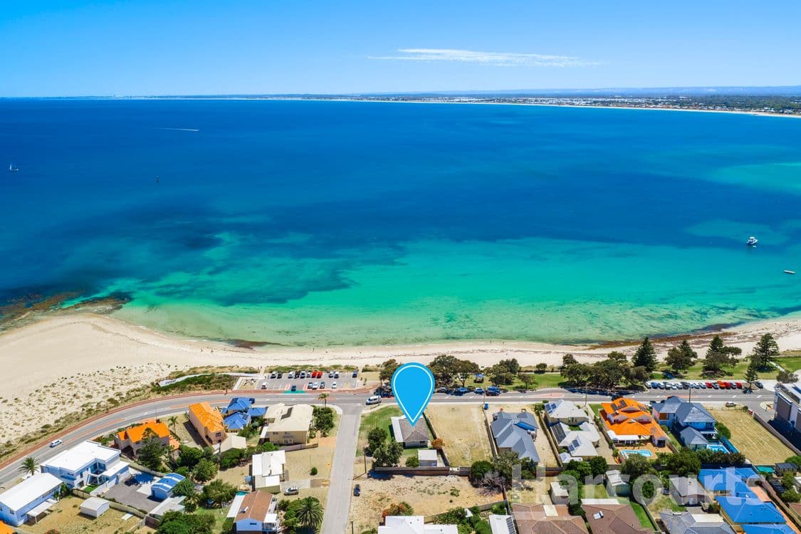 18 Halls Head Parade, HALLS HEAD, WA 6210, Halls Head - Thumbnail 4