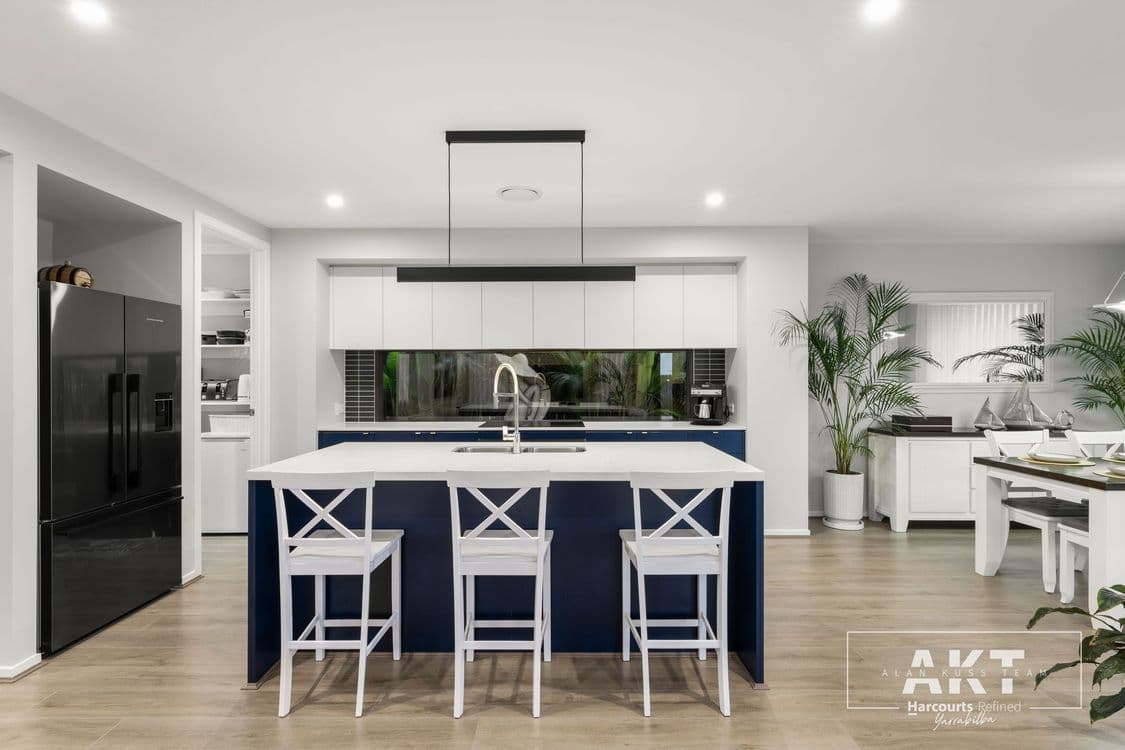 13 Belhaven Avenue, YARRABILBA, QLD 4207, Yarrabilba - Thumbnail 5