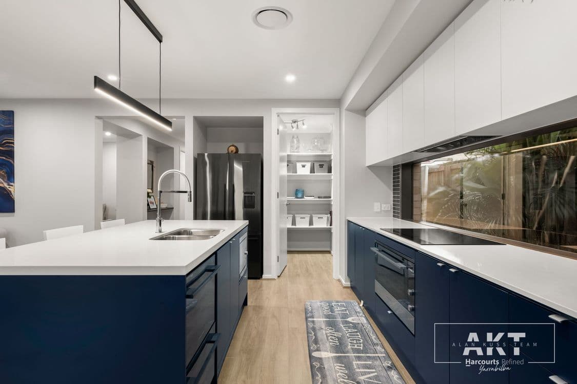 13 Belhaven Avenue, YARRABILBA, QLD 4207, Yarrabilba - Thumbnail 6