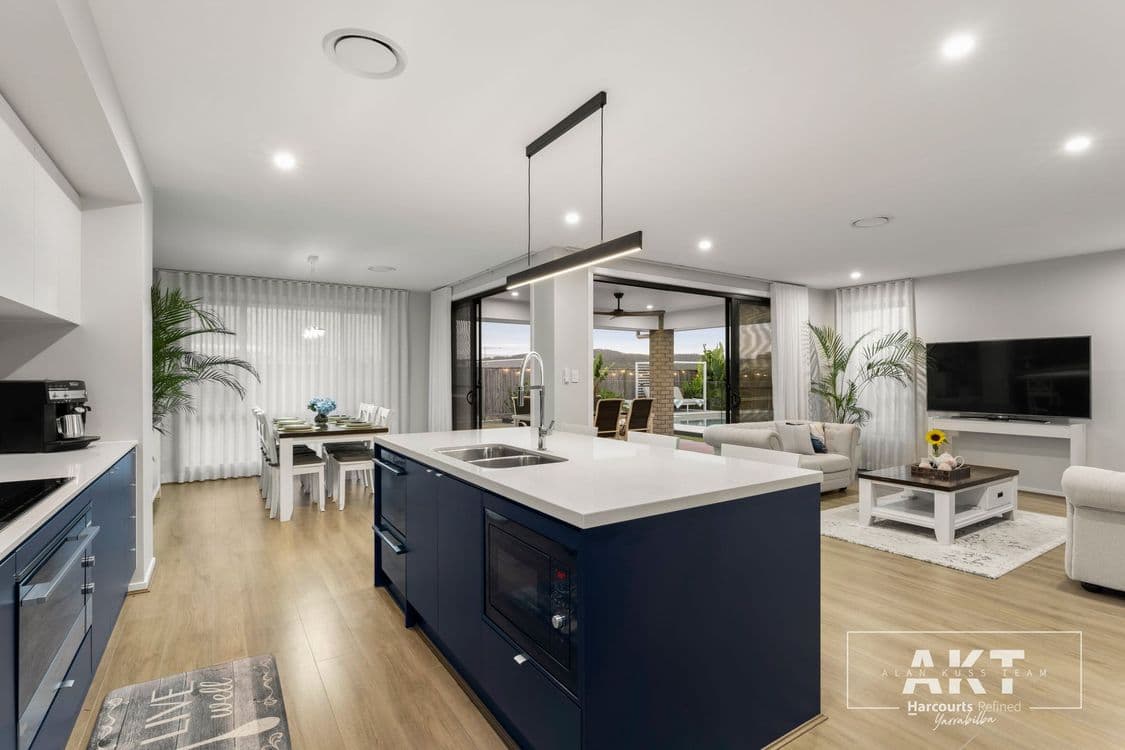 13 Belhaven Avenue, YARRABILBA, QLD 4207, Yarrabilba - Thumbnail 7