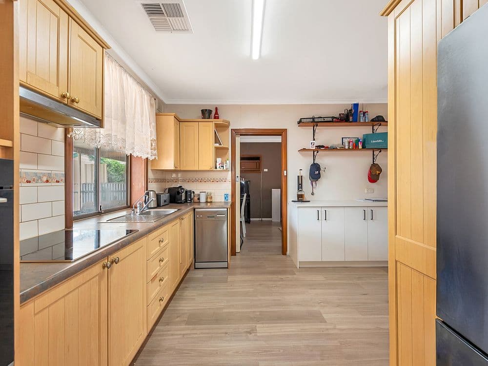 20 Alexander Street, Elizabeth Park - Thumbnail 4