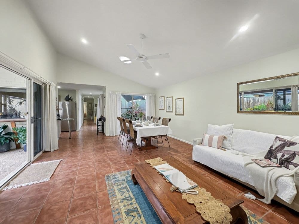 23 Cayman Place, KAWANA ISLAND, QLD 4575, Parrearra - Thumbnail 4