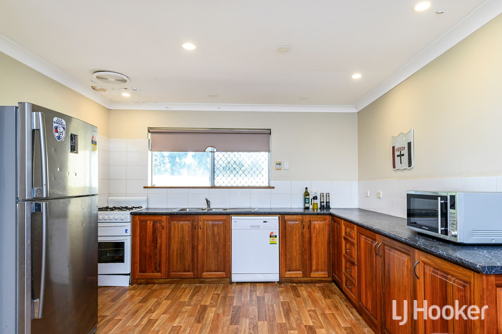 24 Brumby Place, Armadale, Armadale - Thumbnail 3