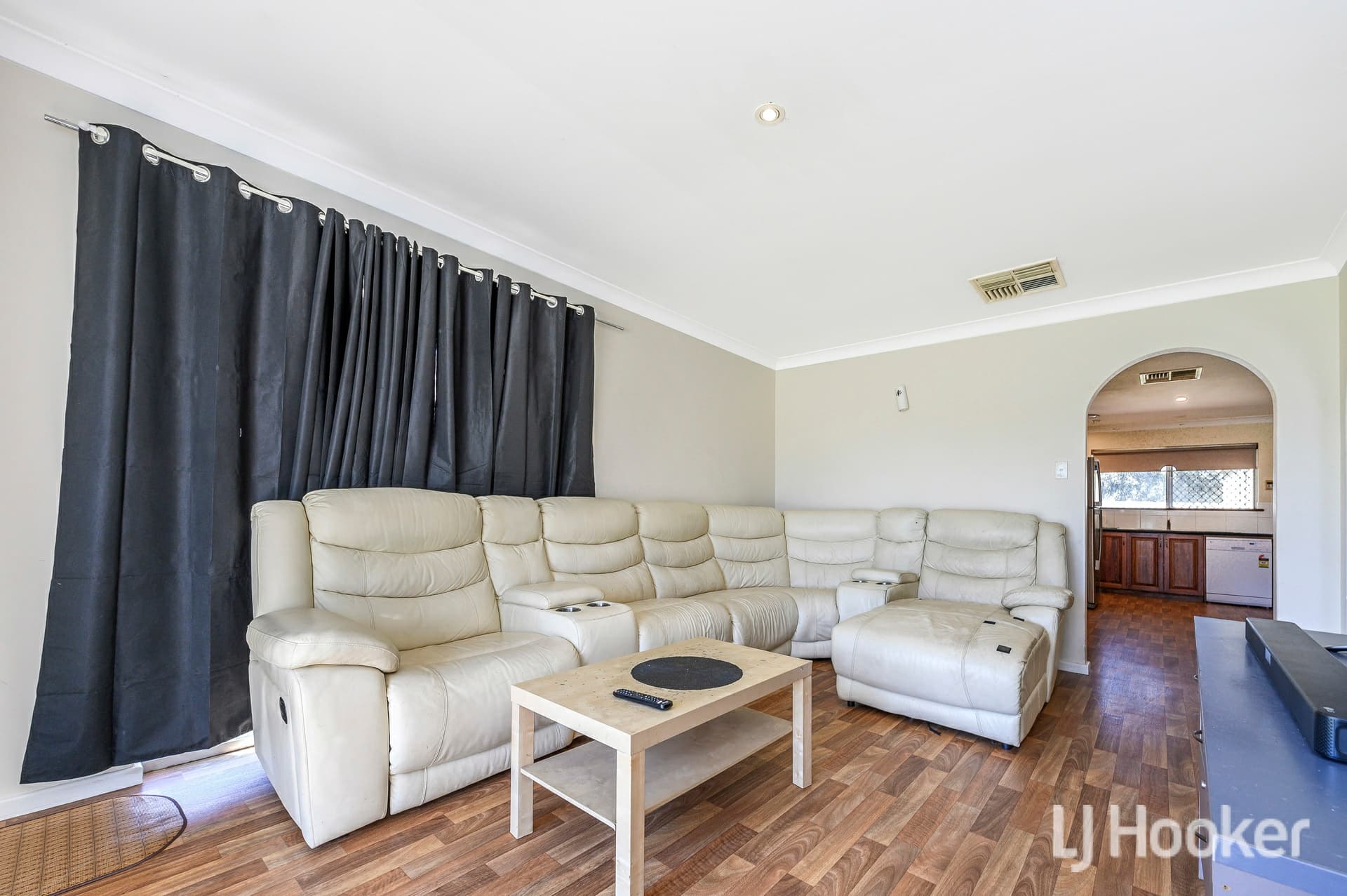 24 Brumby Place, Armadale, Armadale - Thumbnail 7
