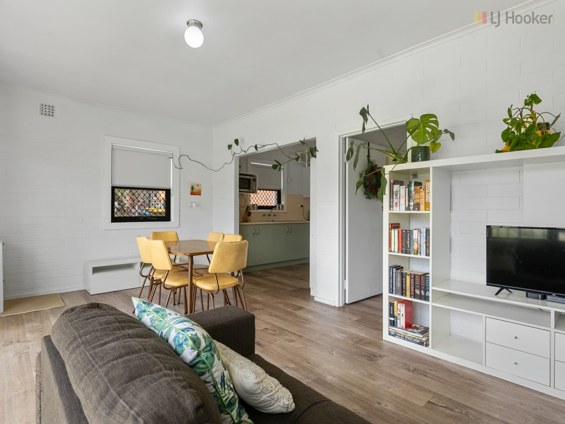 1/4 Shepherds Hill Road, Bedford Park, Bedford Park - Thumbnail 2
