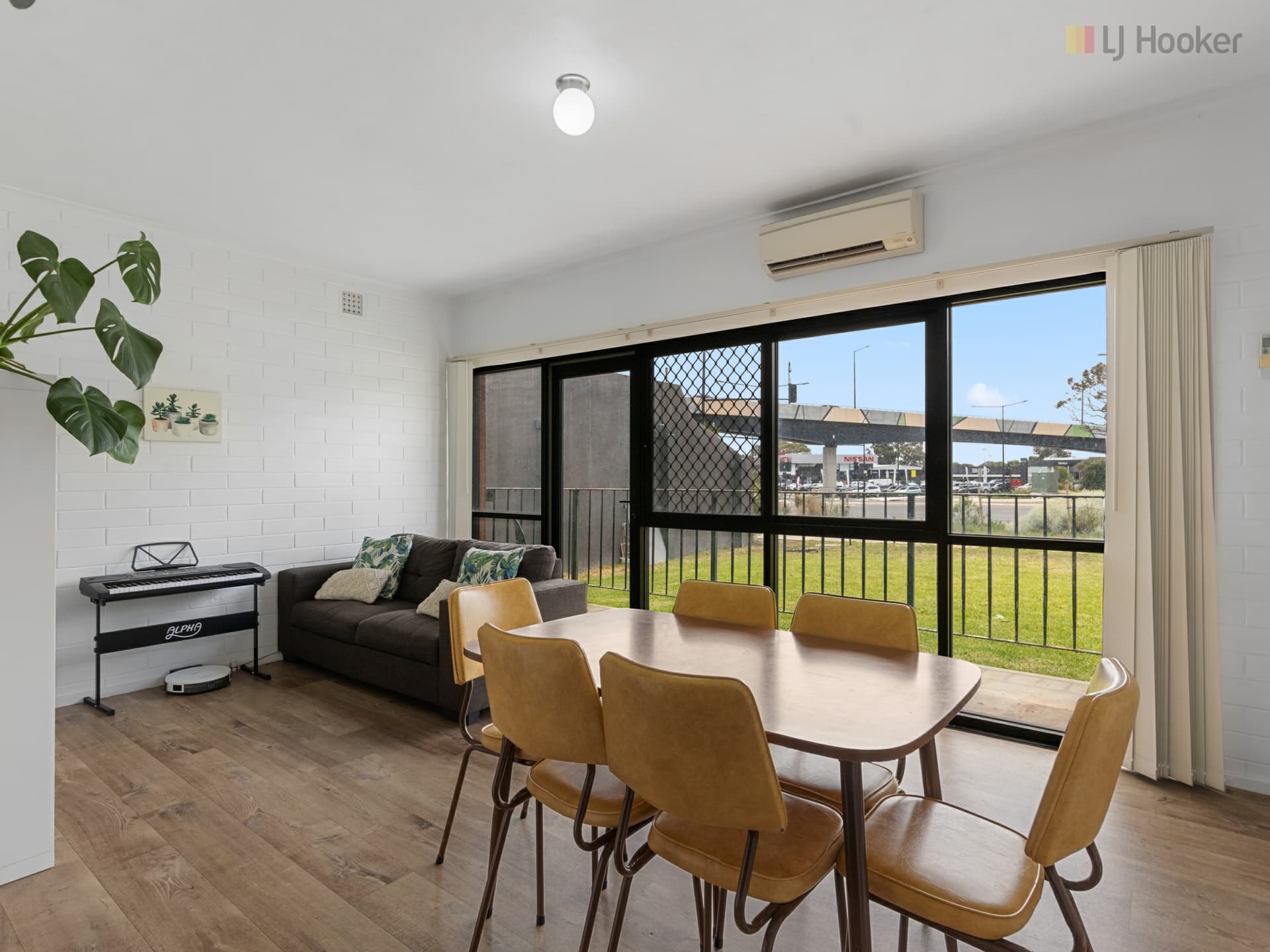 1/4 Shepherds Hill Road, Bedford Park, Bedford Park - Thumbnail 3