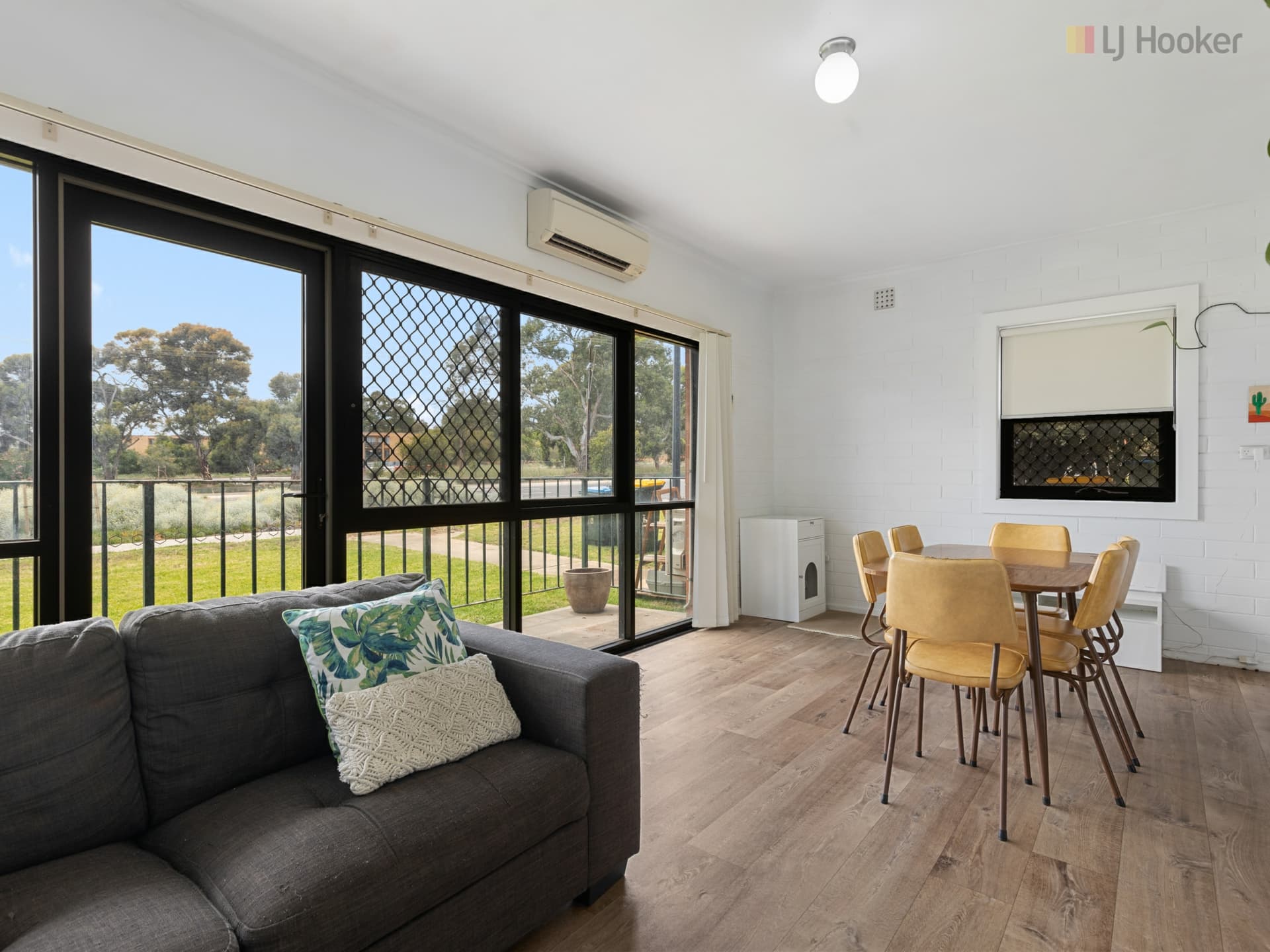 1/4 Shepherds Hill Road, Bedford Park, Bedford Park - Thumbnail 4