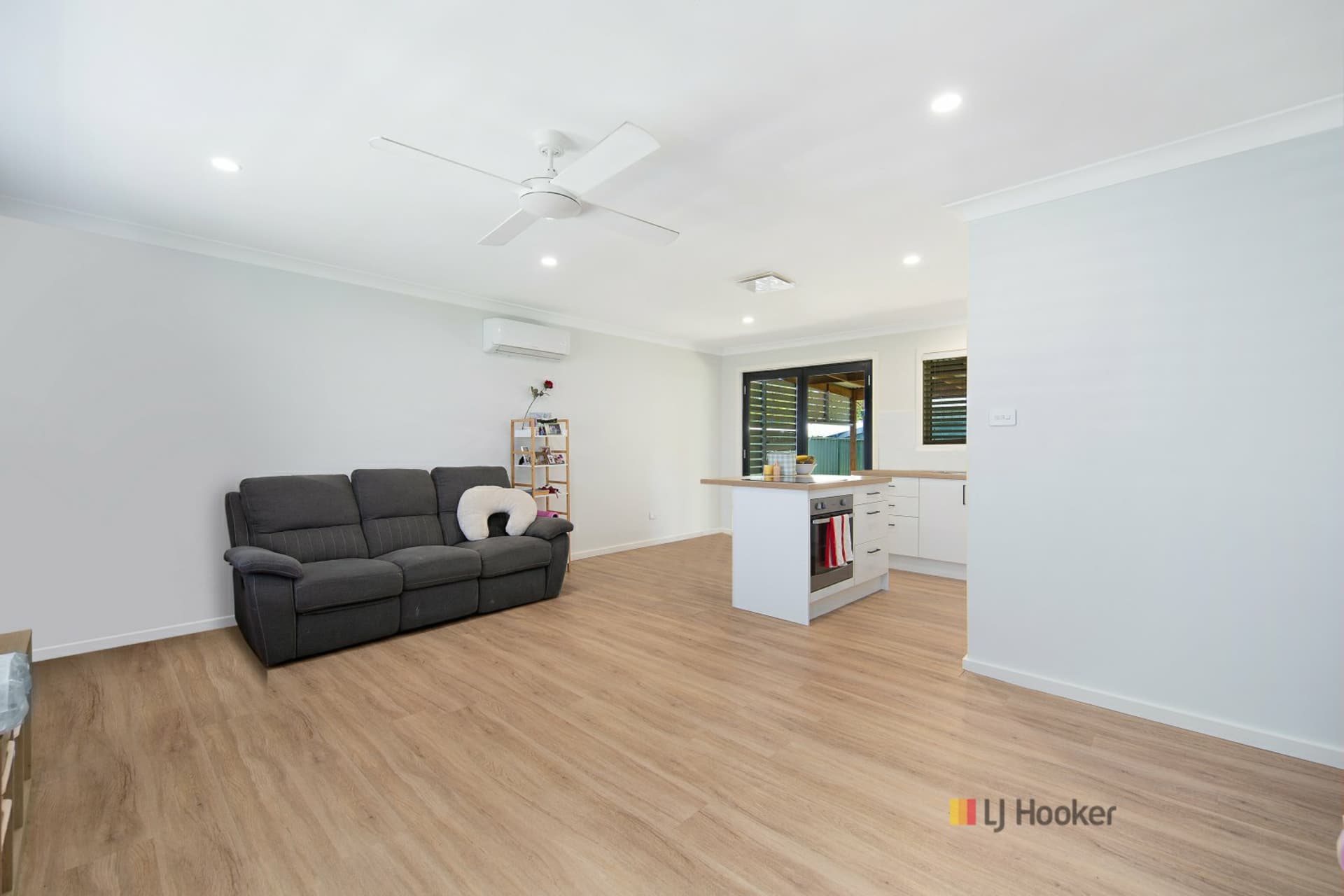 132 Delia Avenue, Halekulani, Halekulani - Thumbnail 3
