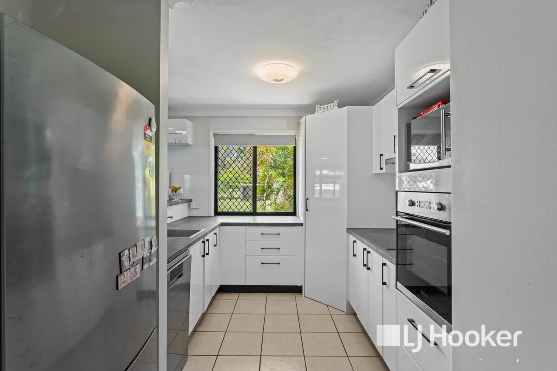 64 Edgerton Drive, Plainland, Plainland - Thumbnail 3