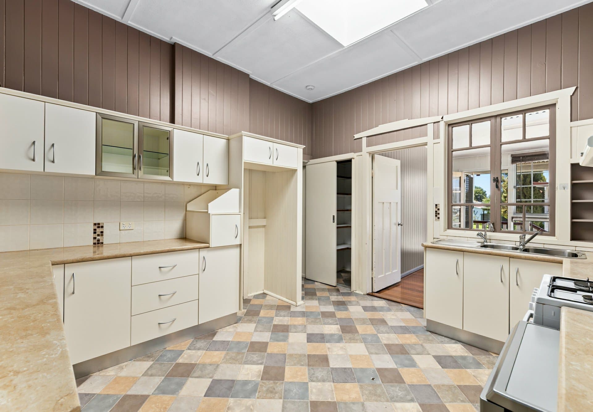 80 Dragon Street, Warwick, Warwick - Thumbnail 6