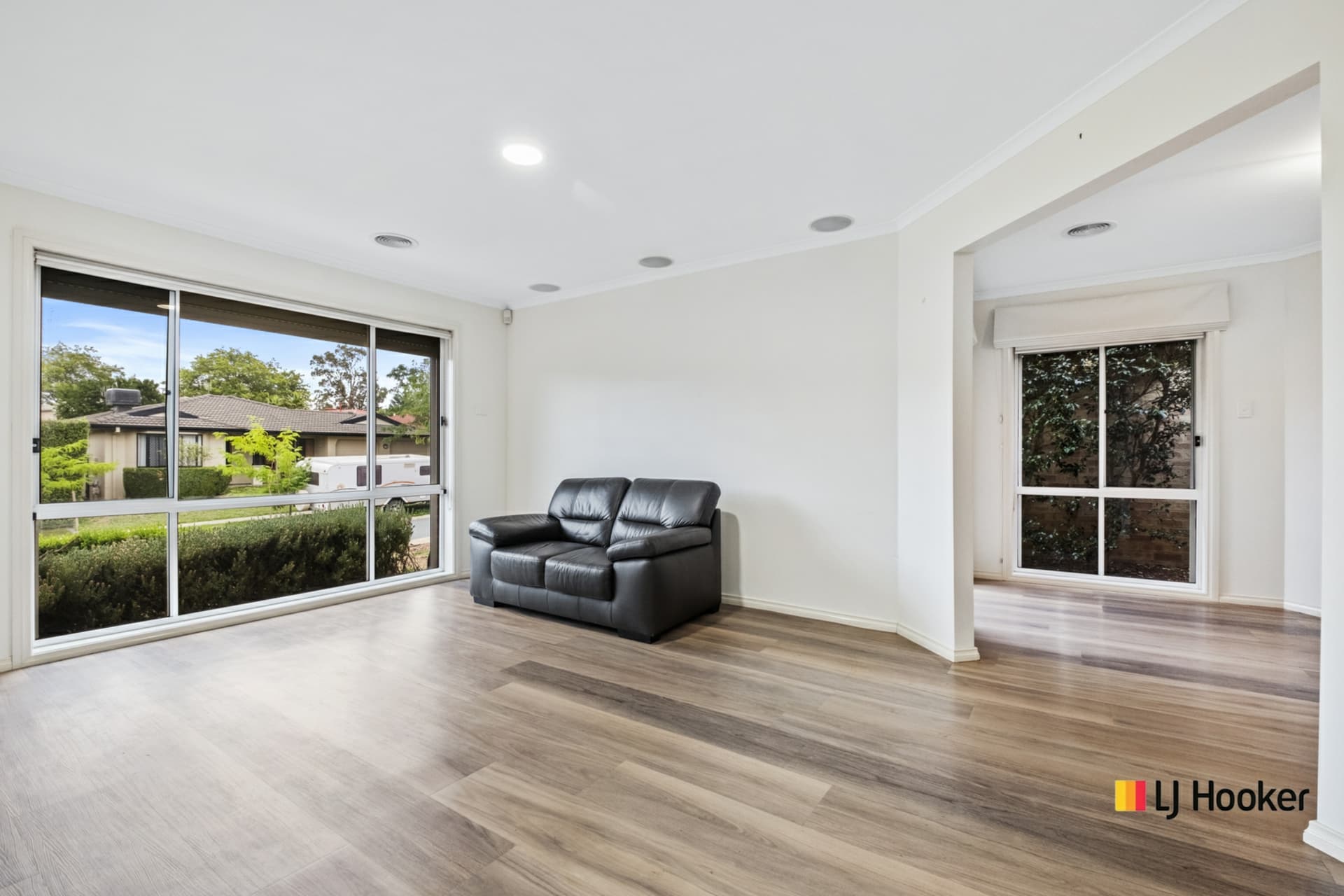 5 Genoa Street, Amaroo, Amaroo - Thumbnail 2