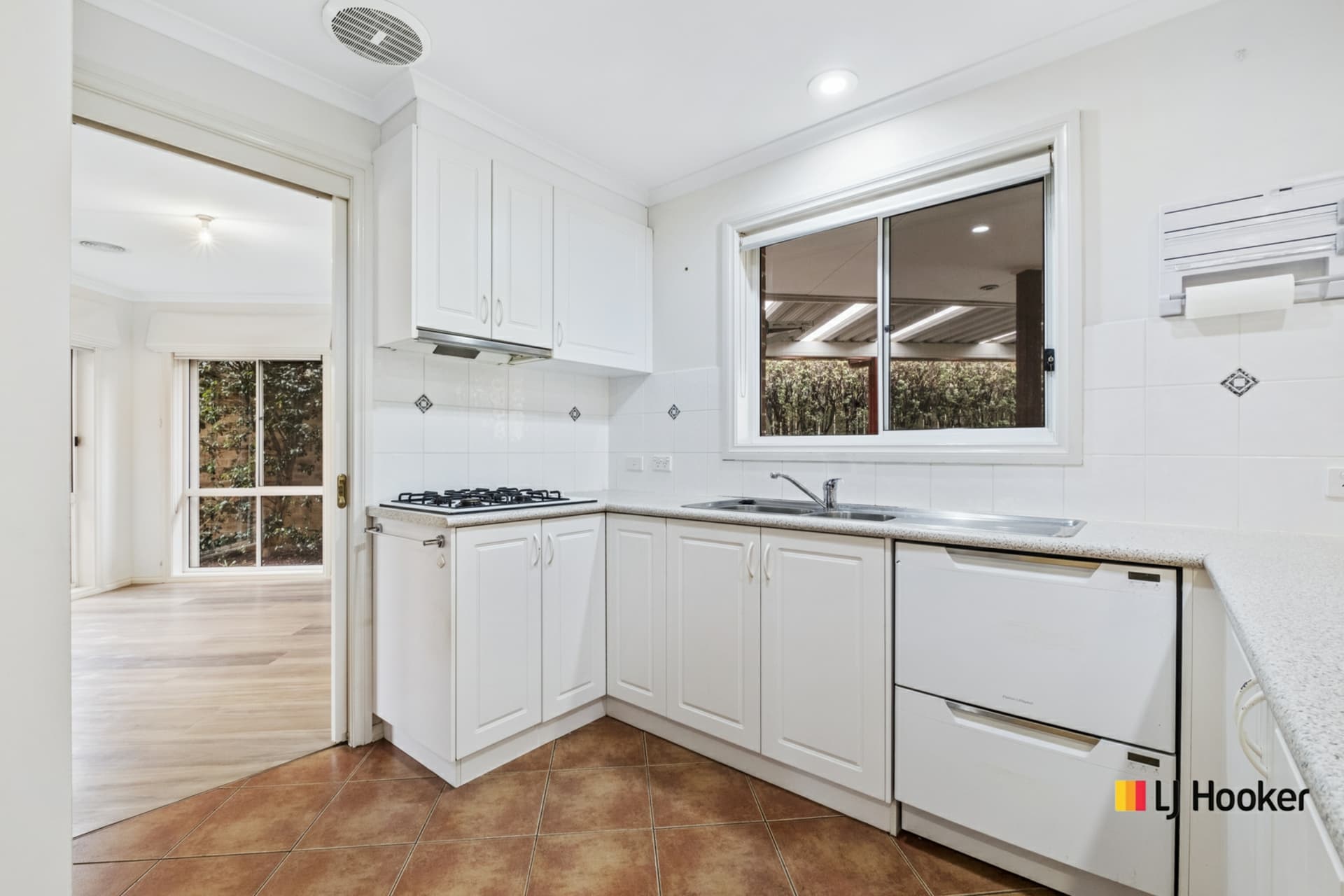 5 Genoa Street, Amaroo, Amaroo - Thumbnail 5